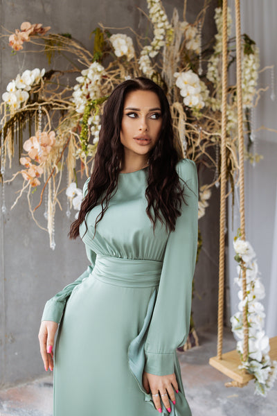 Green Thigh-Slit Maxi Dress (article C257)