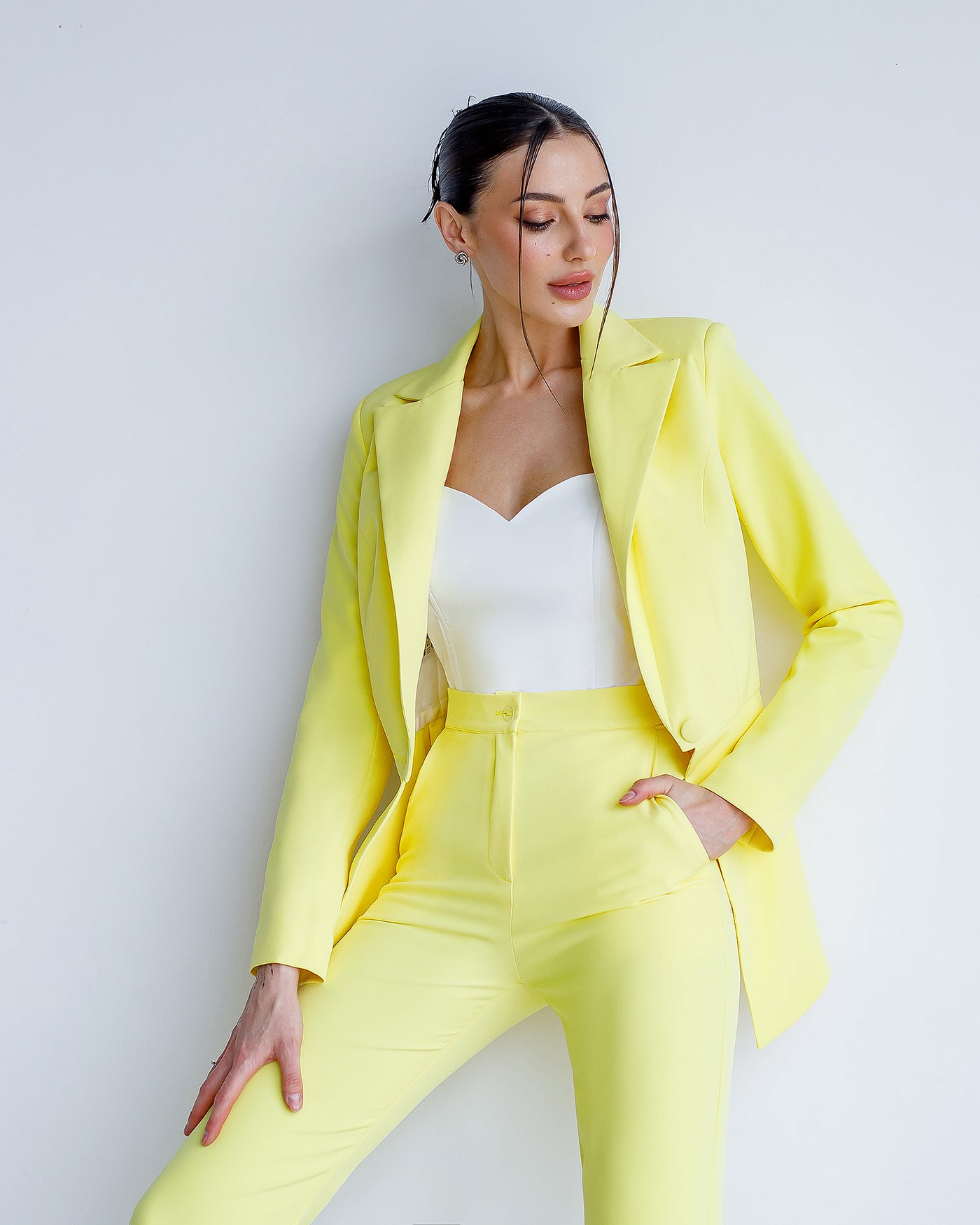 Yellow SINGLE-BREASTED SUIT 2-PIECE (ARTICLE 421)