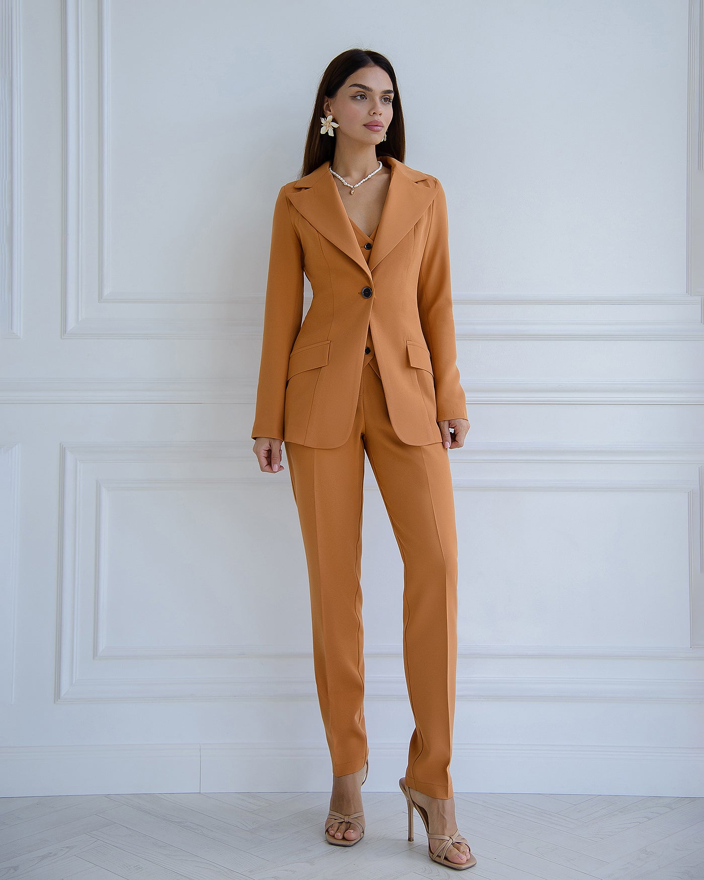 Caramel OFFICE SLIM-FIT 3-PIECE SUIT (ARTICLE 033)