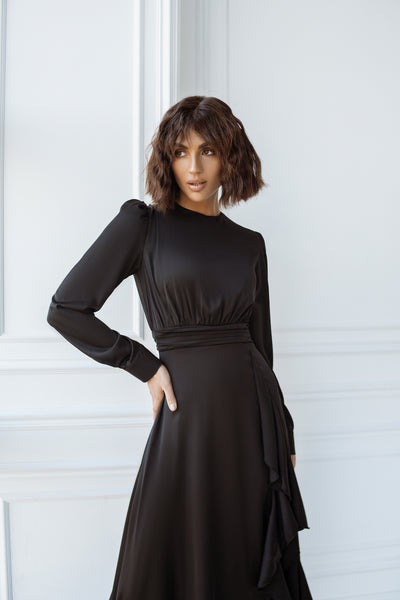 Black THIGH-SLIT MAXI DRESS (ARTICLE C257)