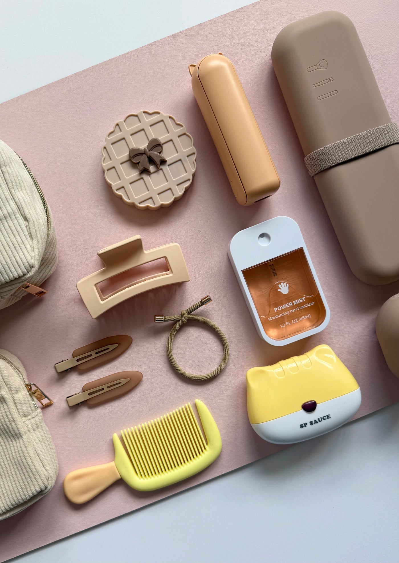 Beige PRETTY THINGS ESSENTIAL SET