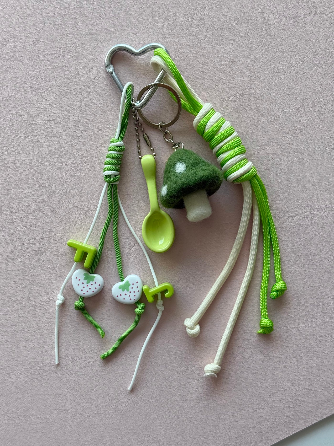 Green mushroom keychain
