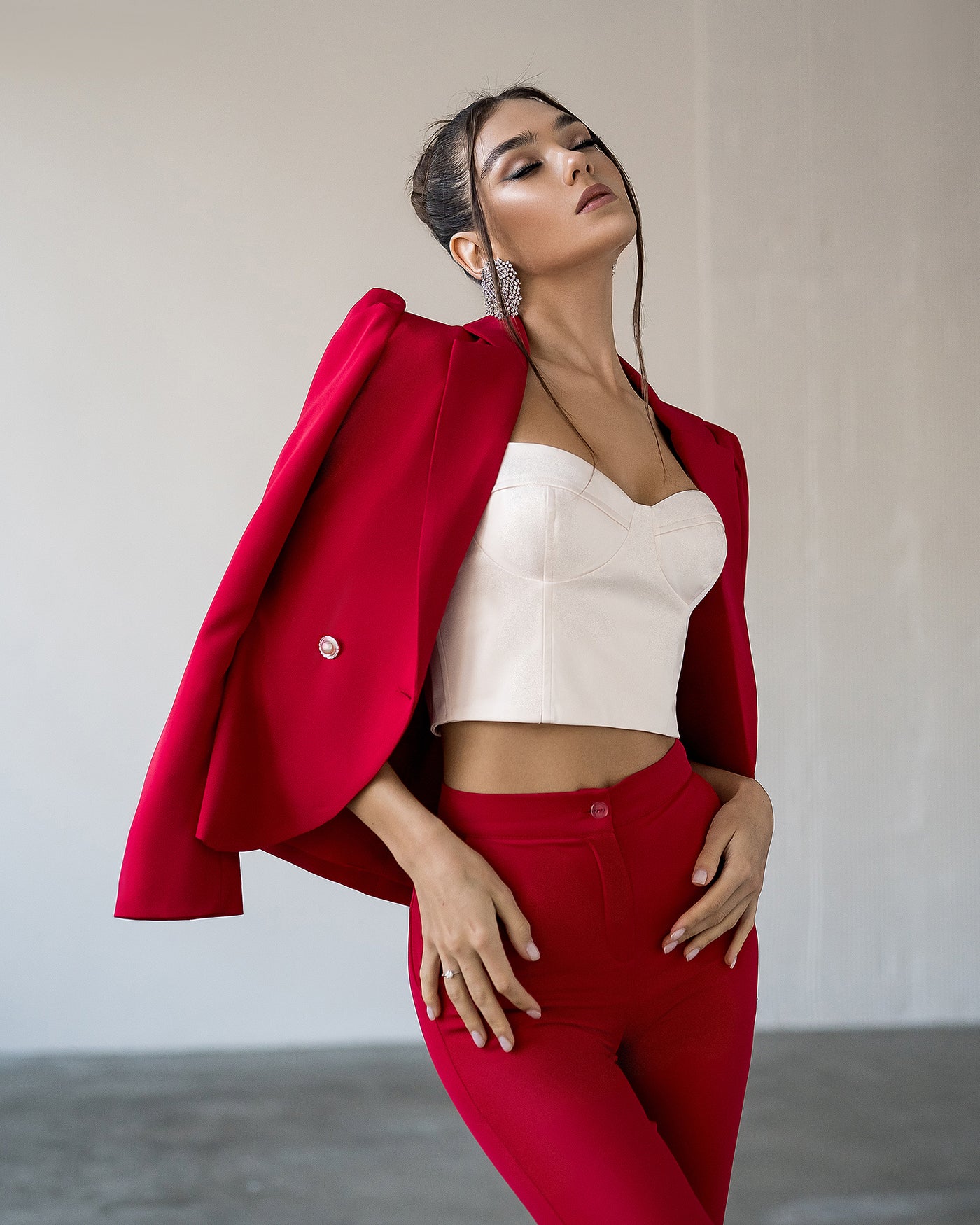 Red Double Breasted Suit 2-Piece (article 282)