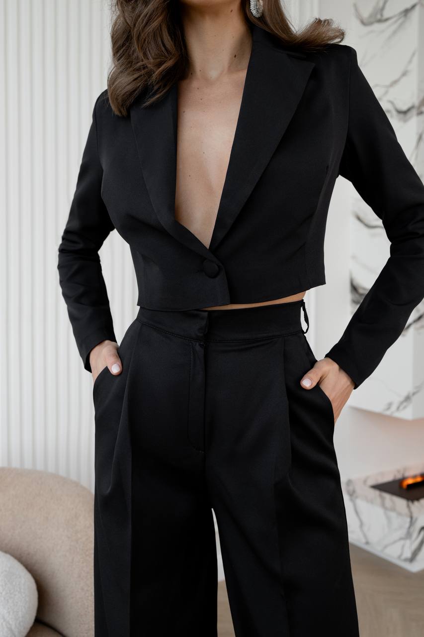 Black Crop Jacket Suit 2-Piece (article C452)