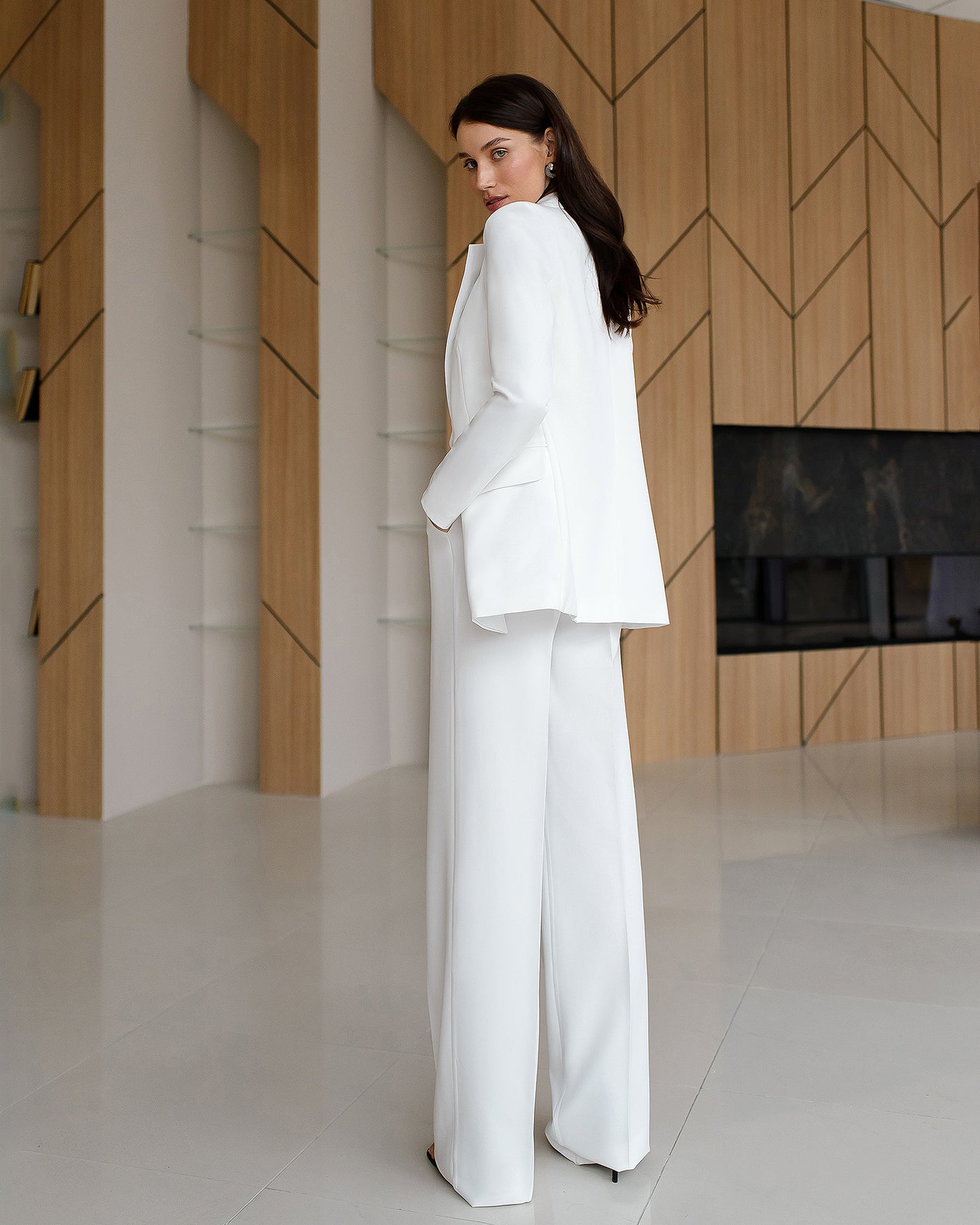 White Belted Wide-Leg Suit 2-Piece (article 030)