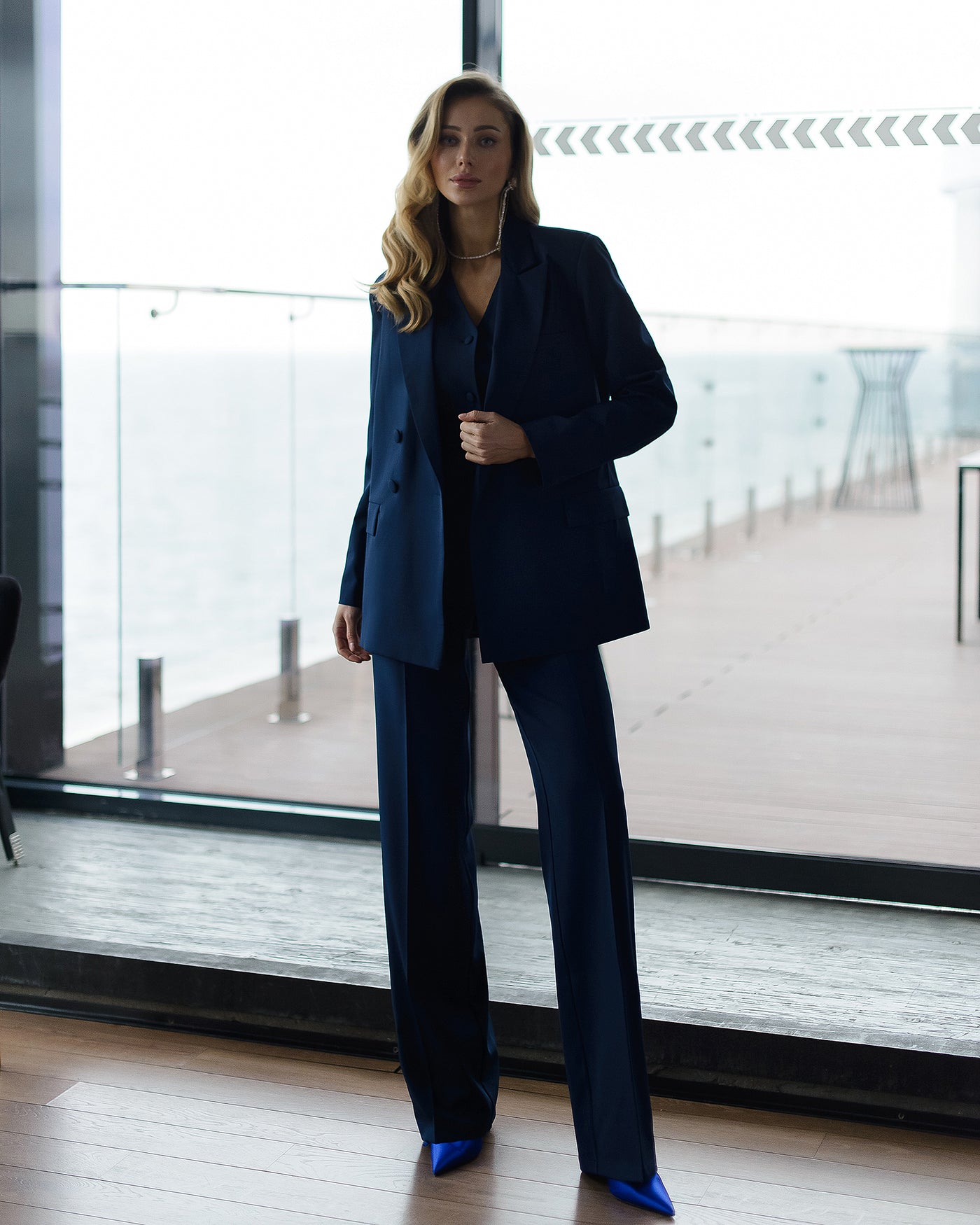 Dark blue Double-Breasted 3-Piece Suit (article 424)