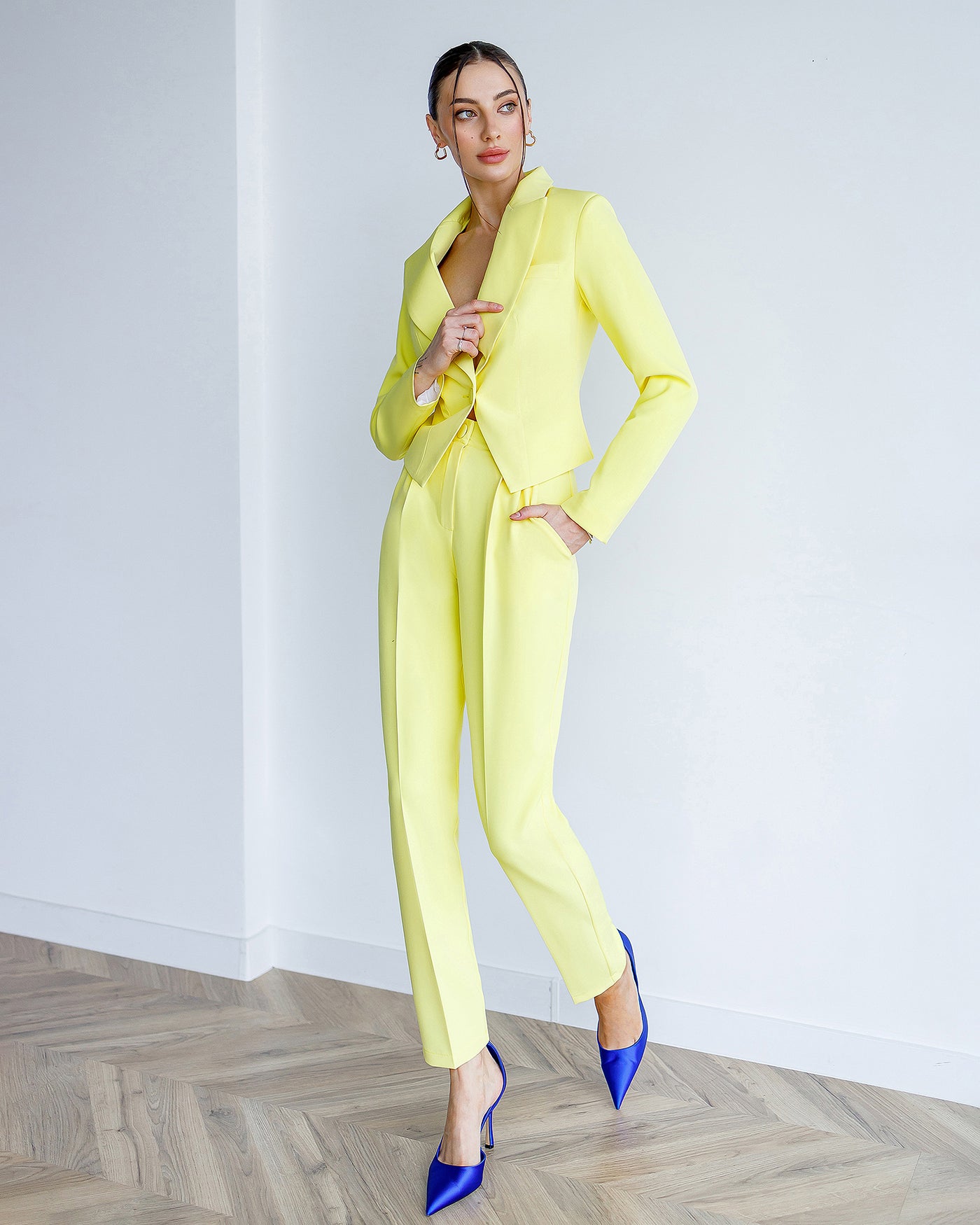 Yellow Crop Jacket Suit 2-Piece (article 419)