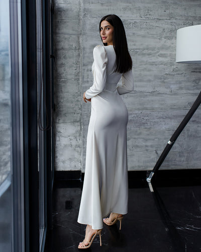 White V-neck Puff Sleeve Maxi Dress (article 512)