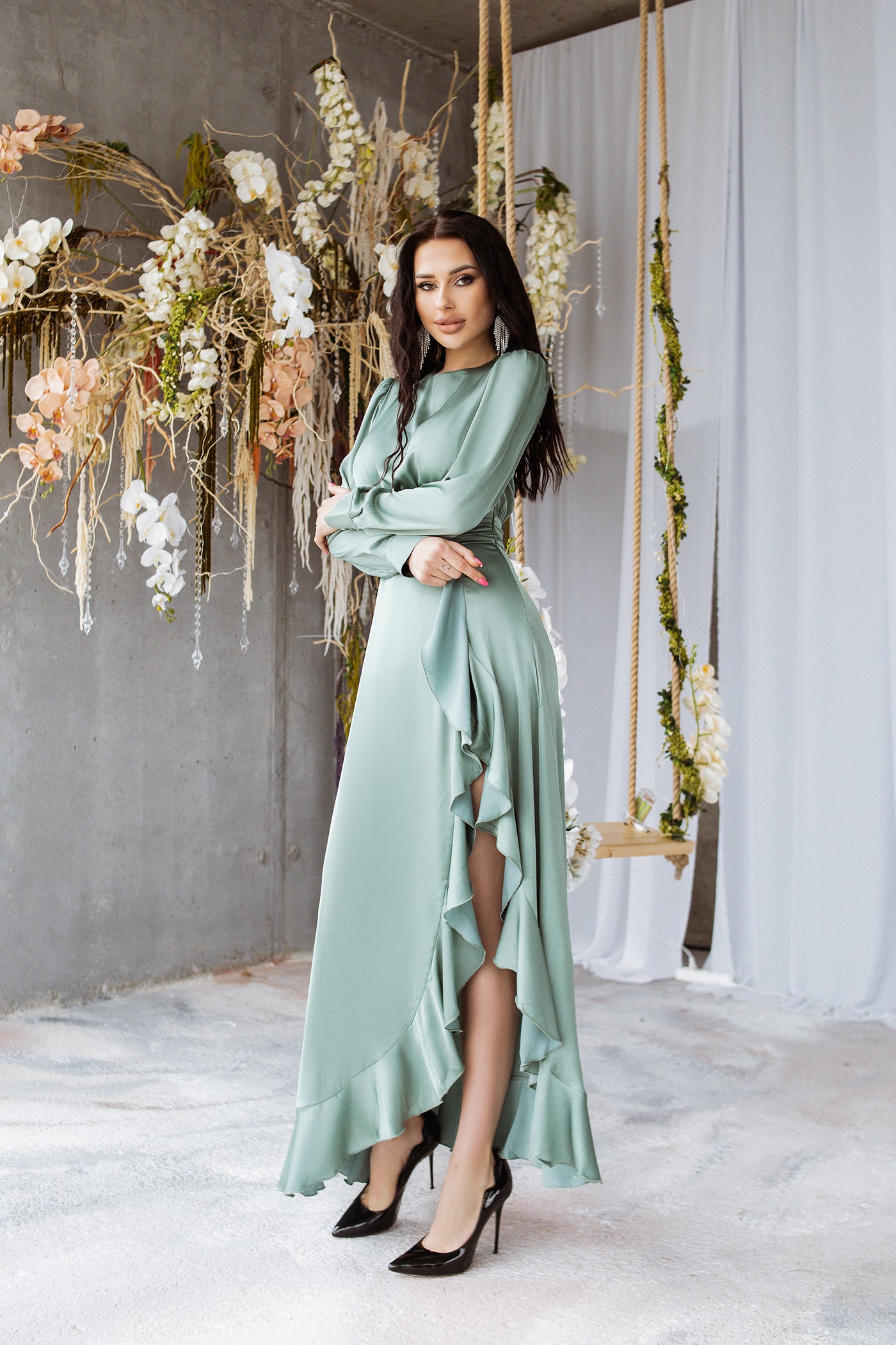 Green Thigh-Slit Maxi Dress (article C257)