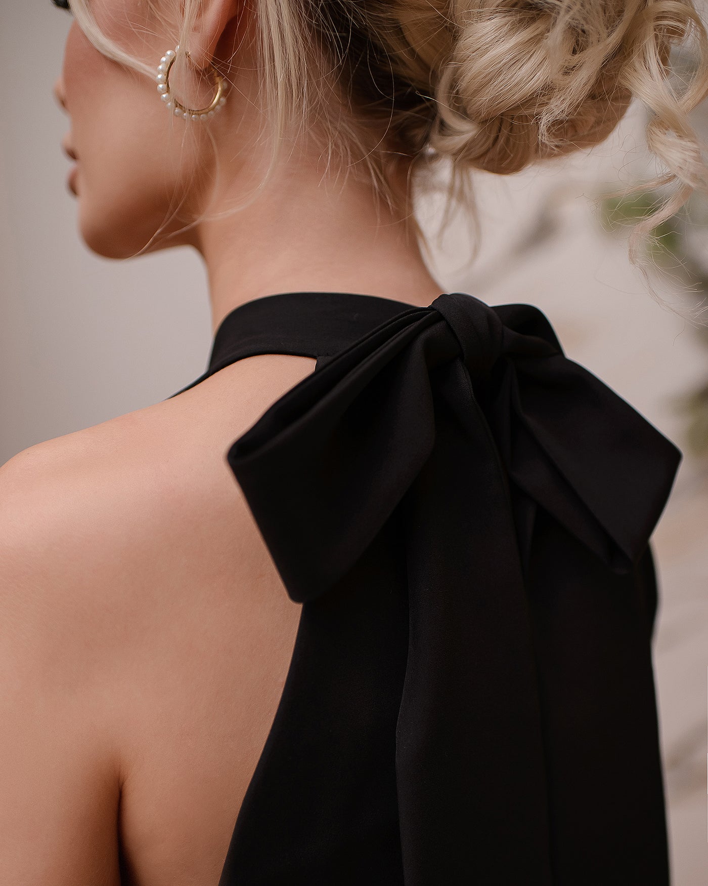 Black BOW BACK MINI DRESS (ARTICLE 518)