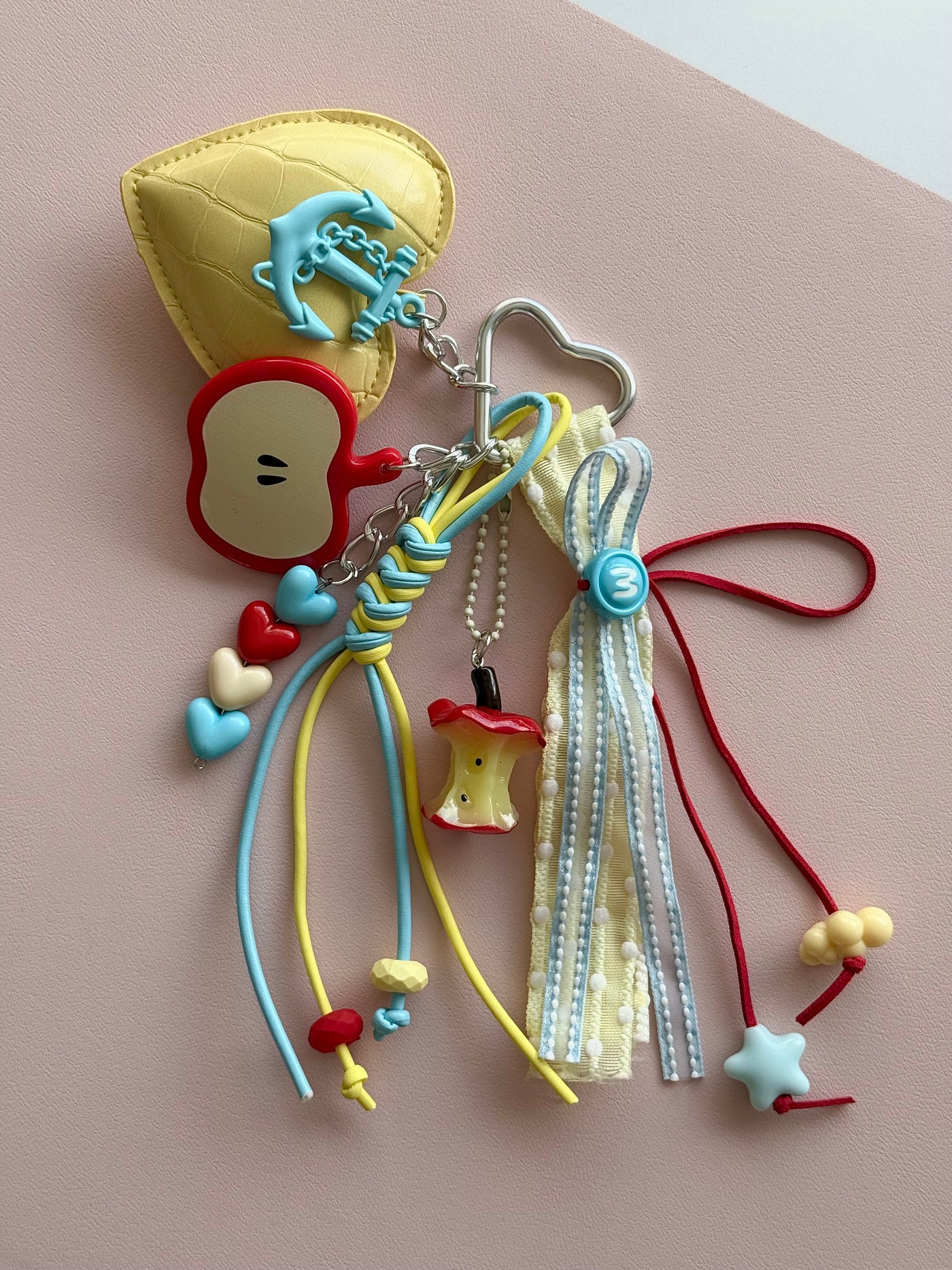 Multicolored "Juicy Love" keychain