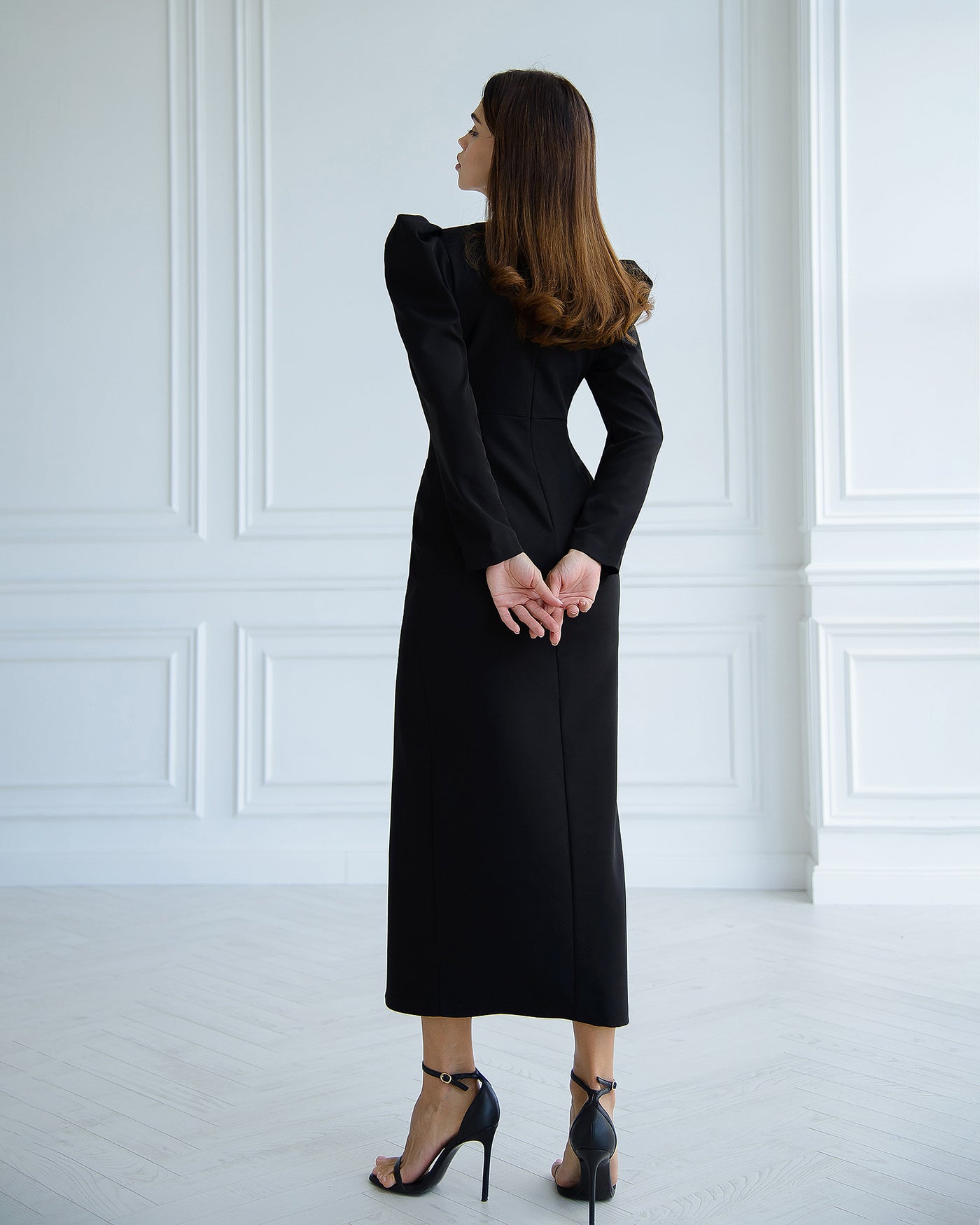 Black PUFF SLEEVE MIDI DRESS (ARTICLE 511)