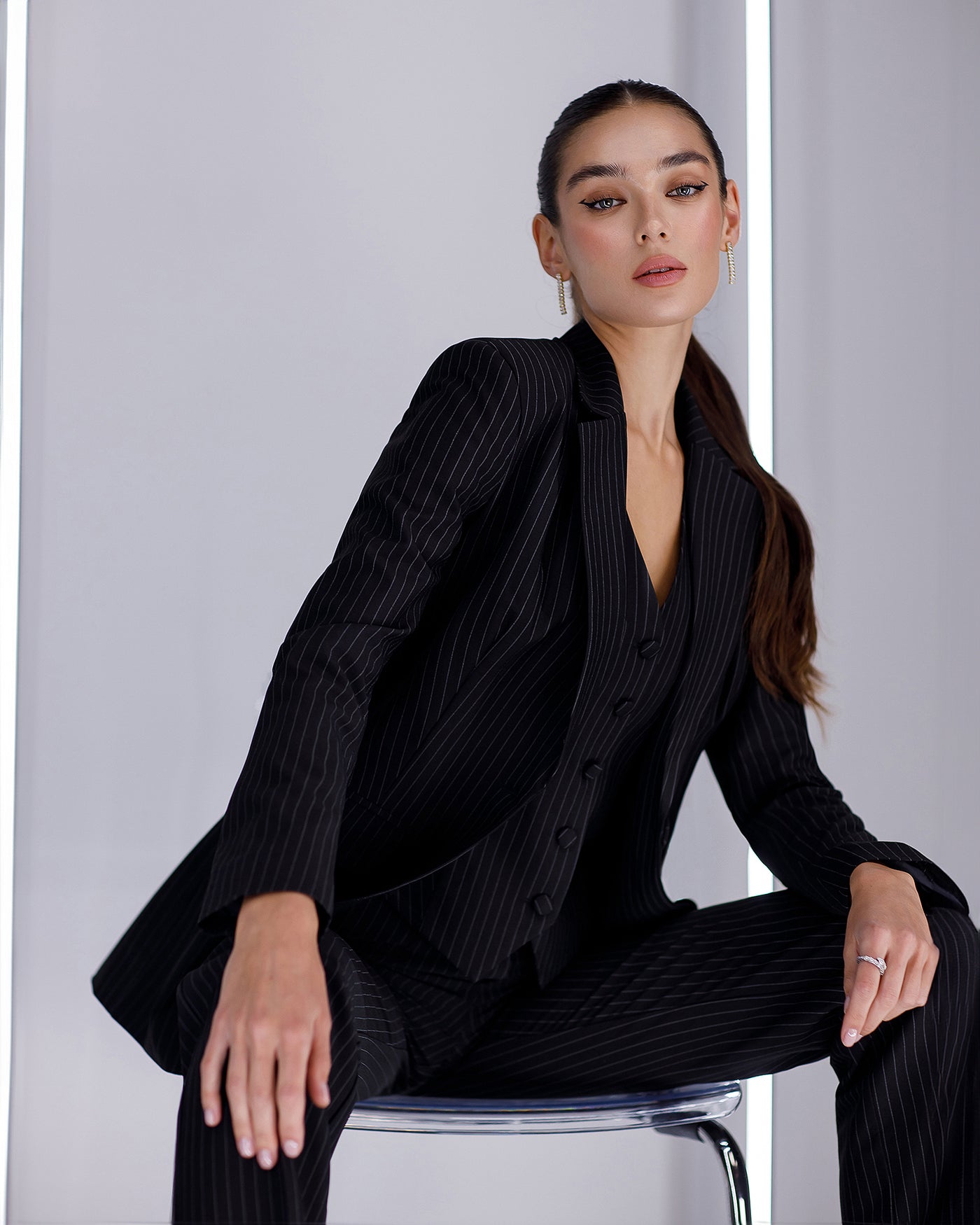 Black Striped REGULAR-FIT 3-PIECE SUIT (ARTICLE 402)