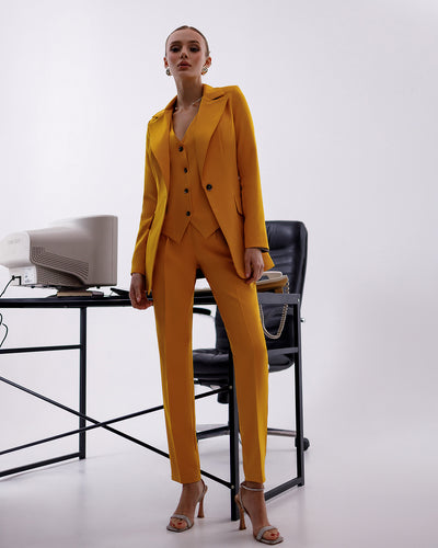 Mustard Office Slim-Fit 3-Piece Suit (article 033)