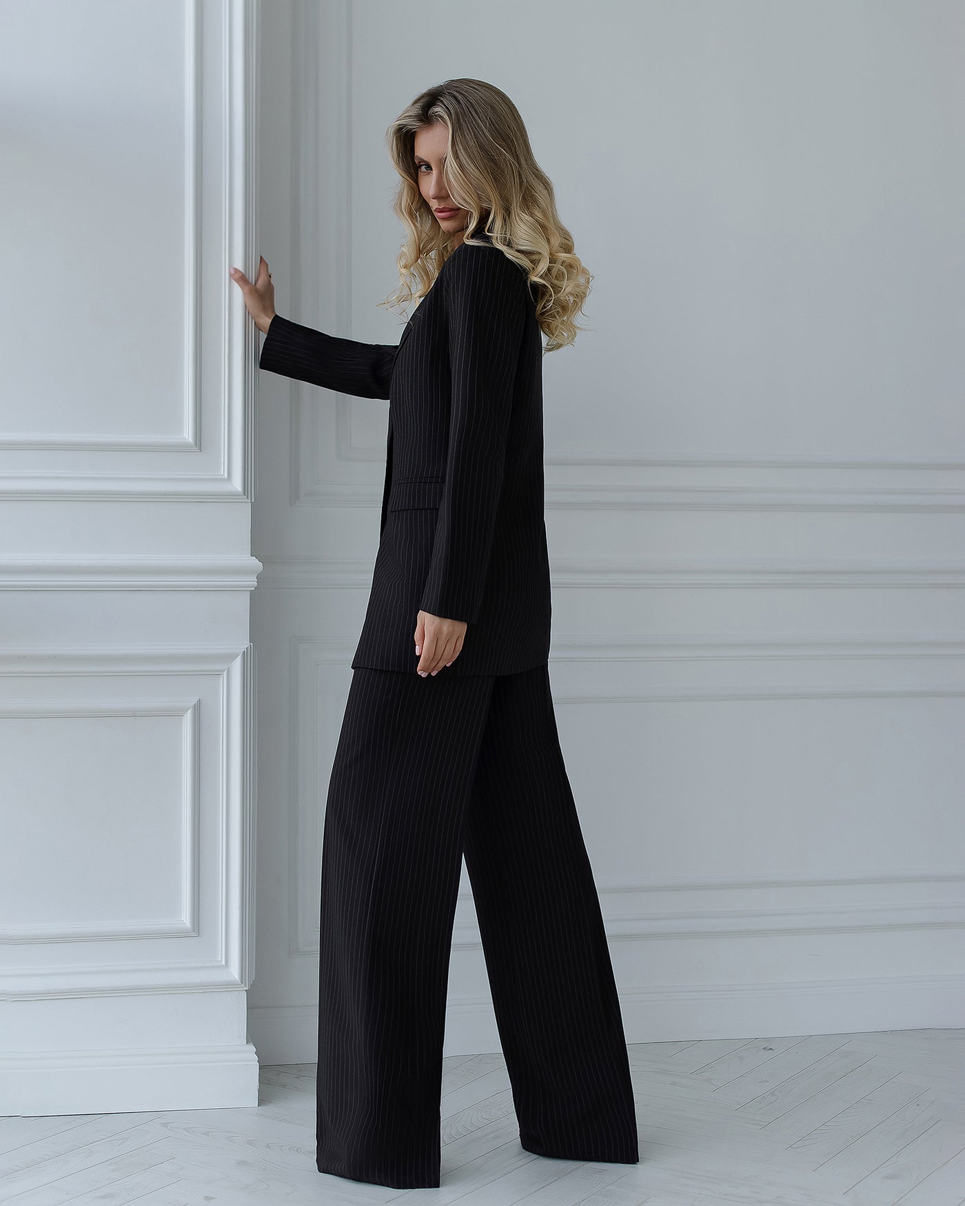 Black Striped OVERSIZED 2-PIECE SUIT (ARTICLE 410)