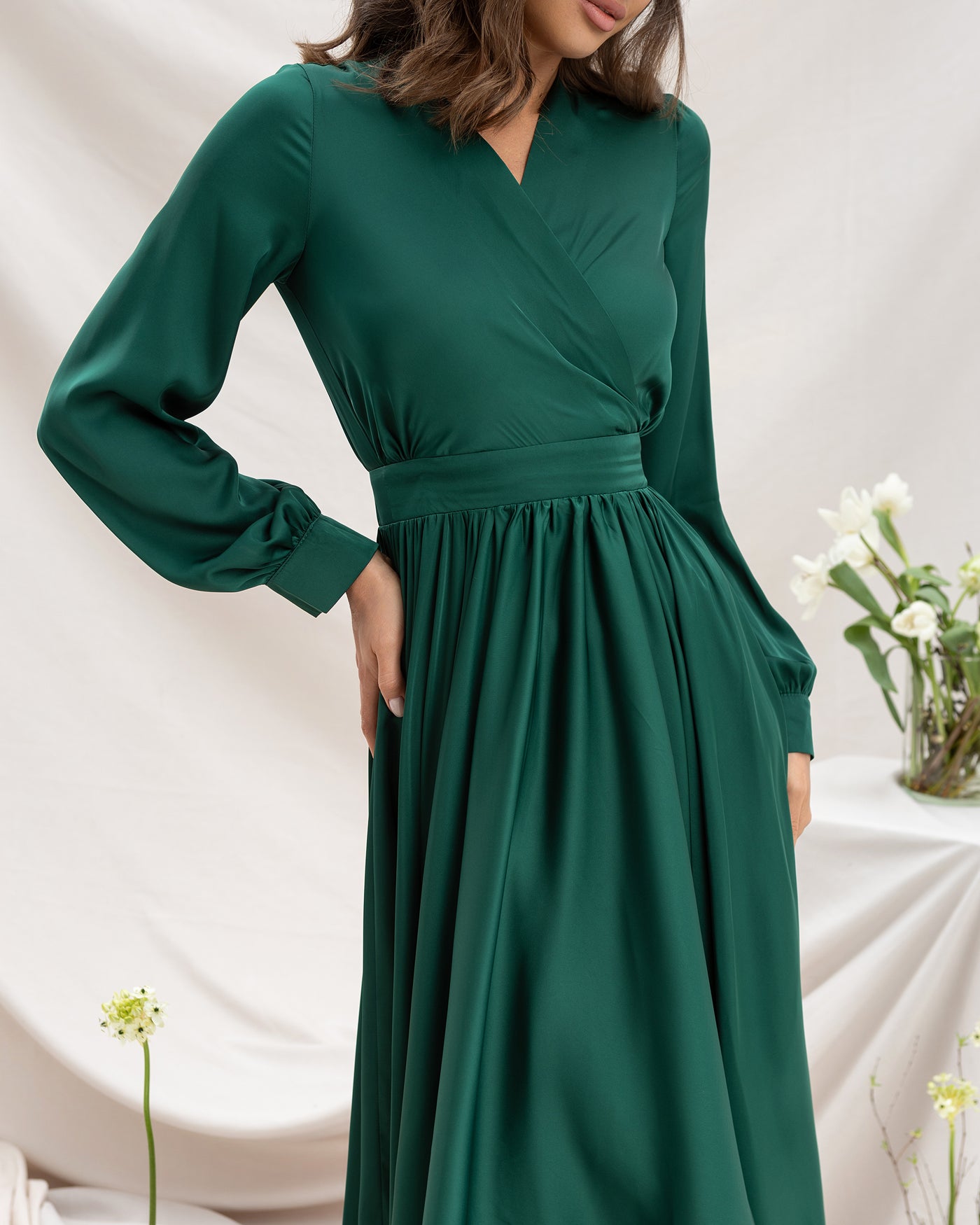 Emerald MIDI LONG SLEEVE DRESS (ARTICLE C393)