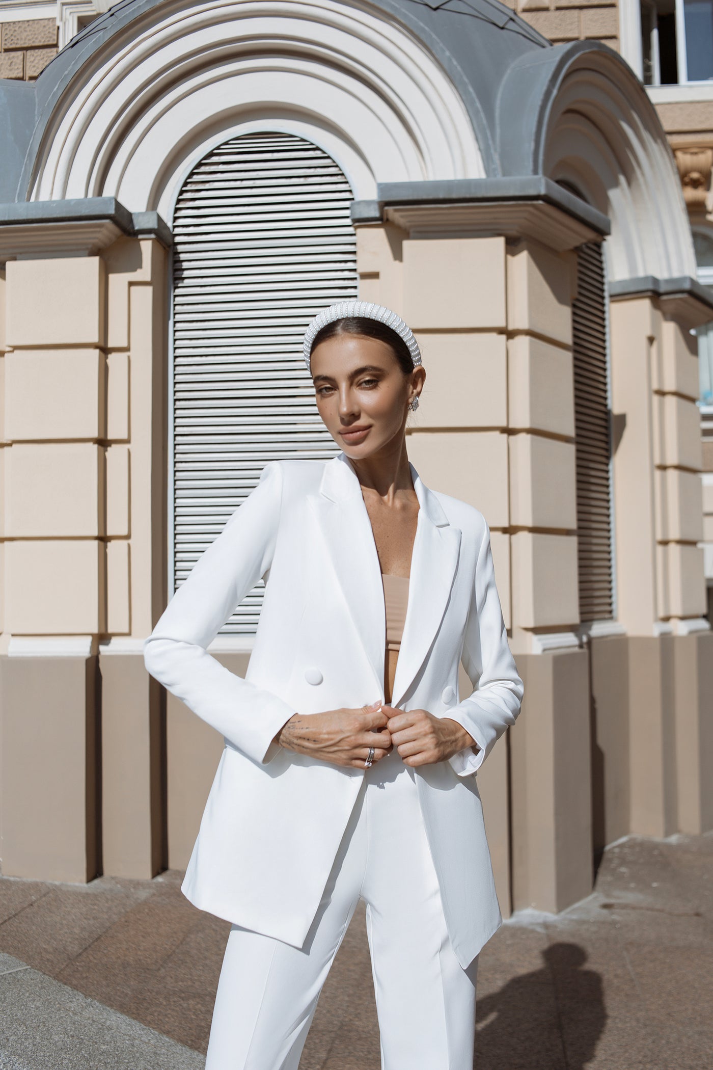 White BELTED DOUBLE BREASTED SUIT 2-PIECE (ARTICLE C273)