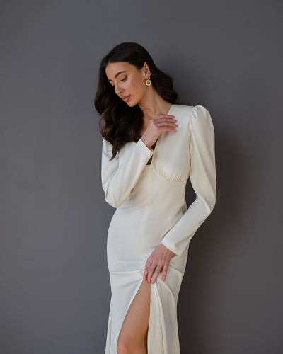 White V-neck Puff Sleeve Maxi Dress (article 512)