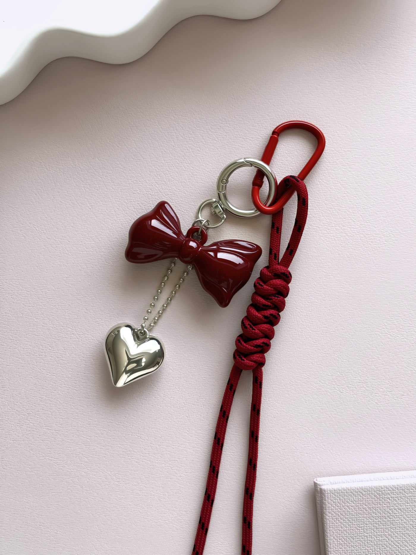 Red bow keychain