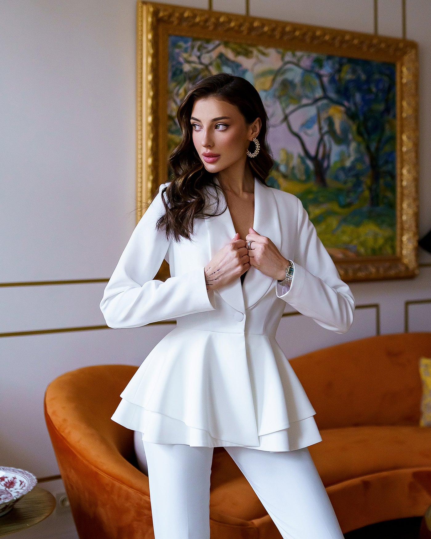 White SHAWL LAPEL SUIT 2-PIECE (ARTICLE 365)