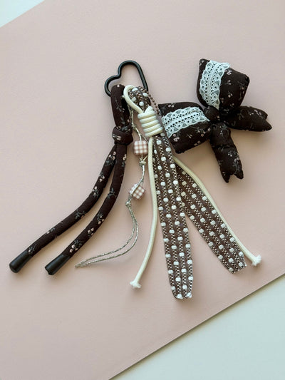 Brown vintage bow keychain