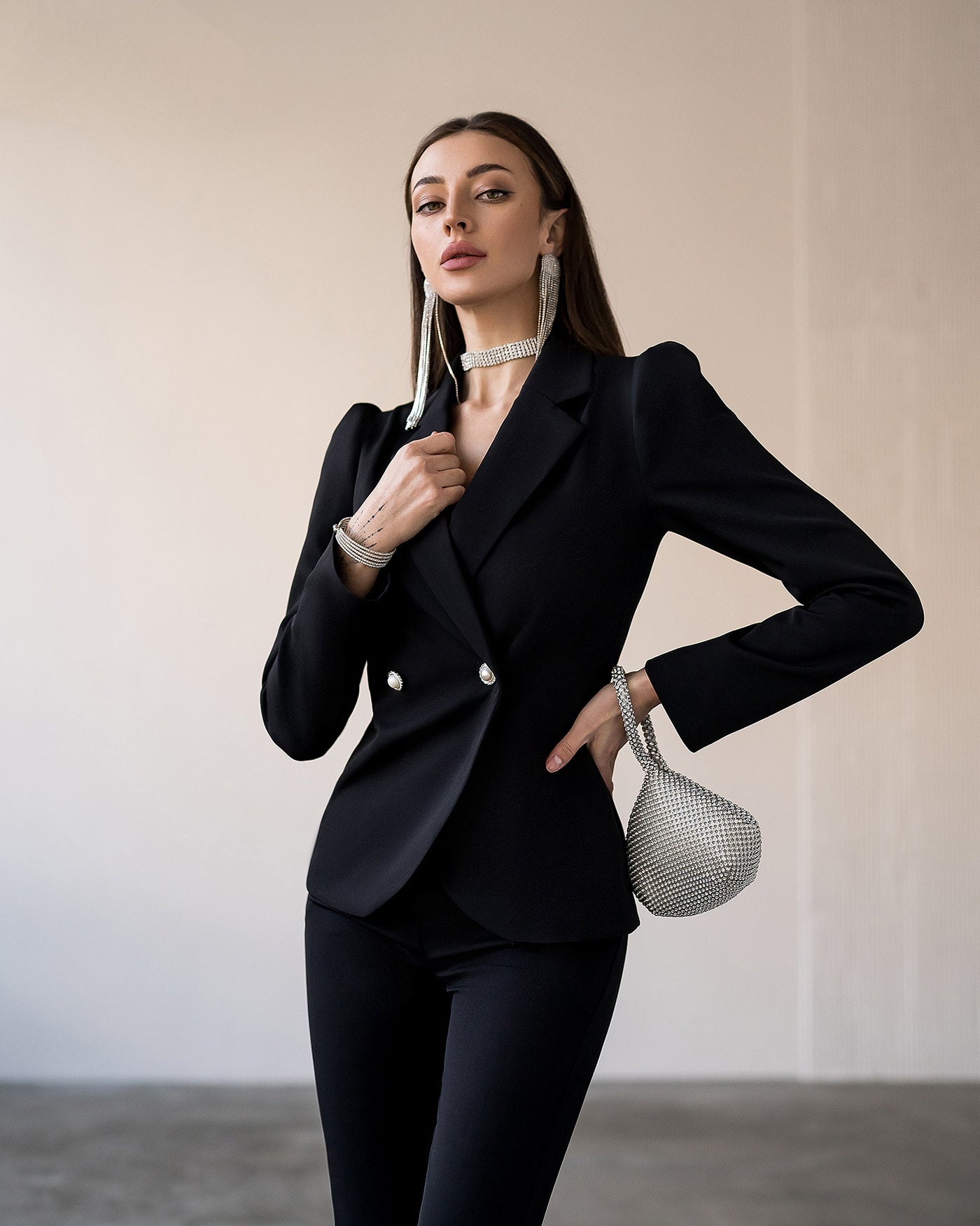 Black Double Breasted Suit 2-Piece (article 282)