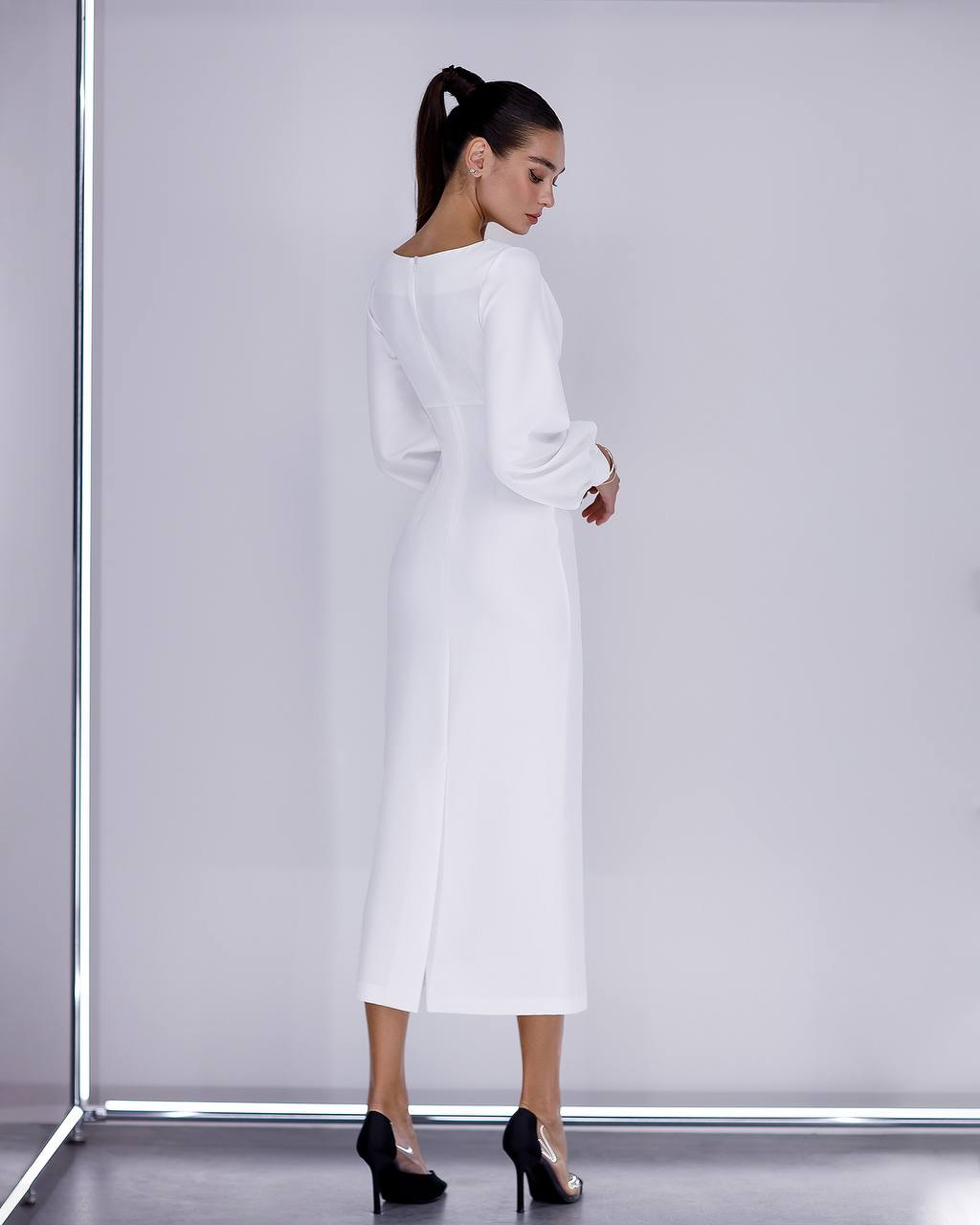 White V-NECK PUFF-SLEEVE MIDI DRESS (ARTICLE 377)