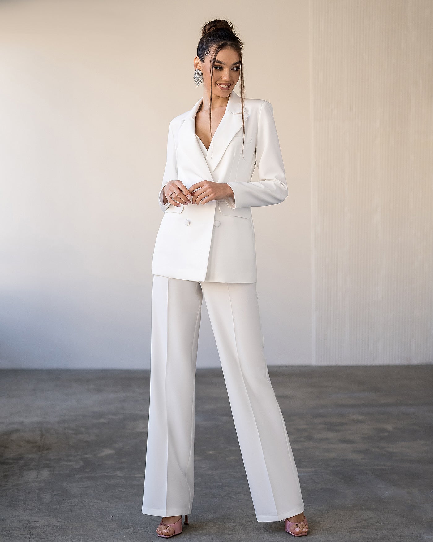 White Double Breasted Suit 3-Piece (article 300)