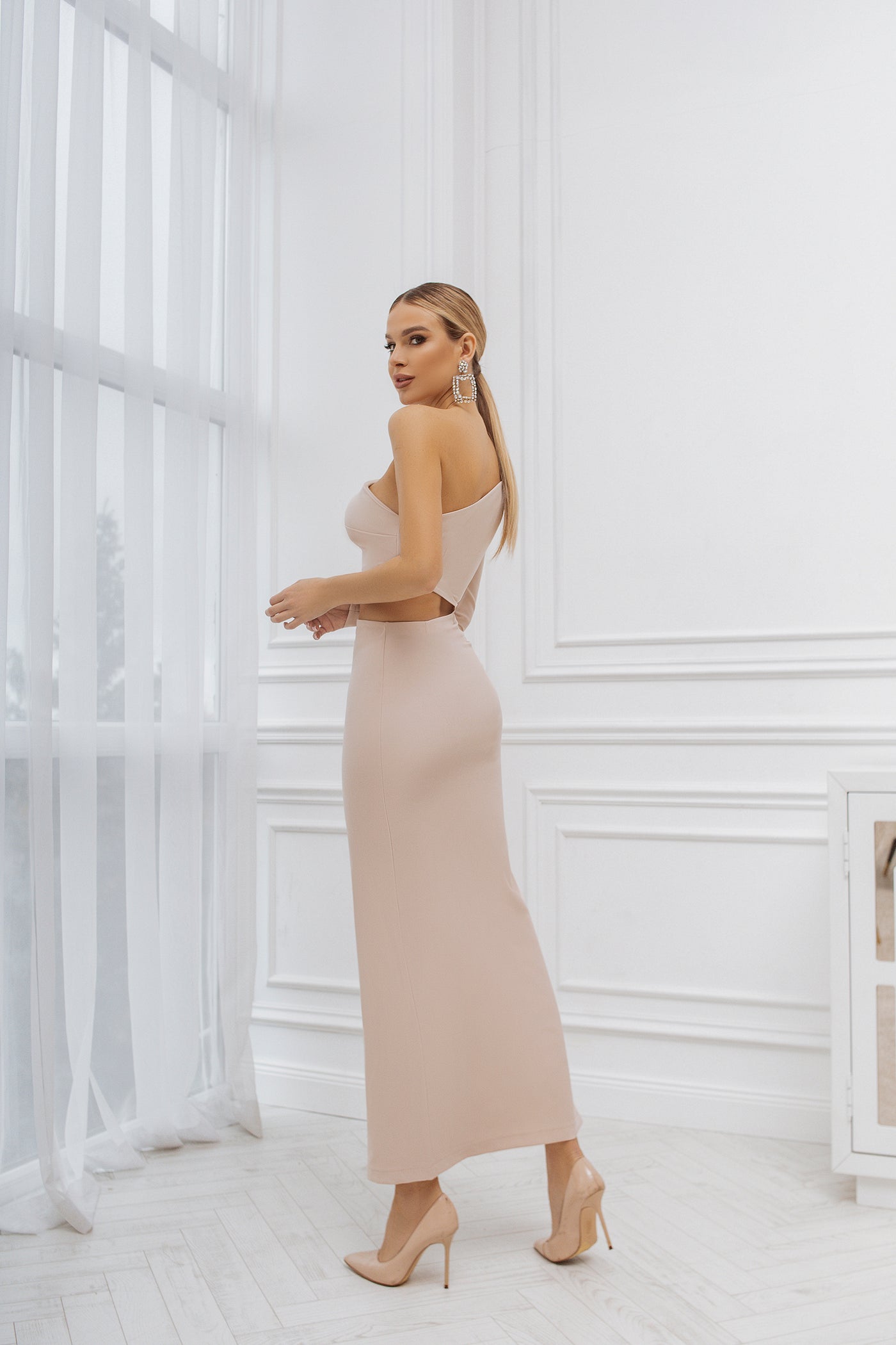 BEIGE ONE-SHOULDER MAXI DRESS (ARTICLE C363)