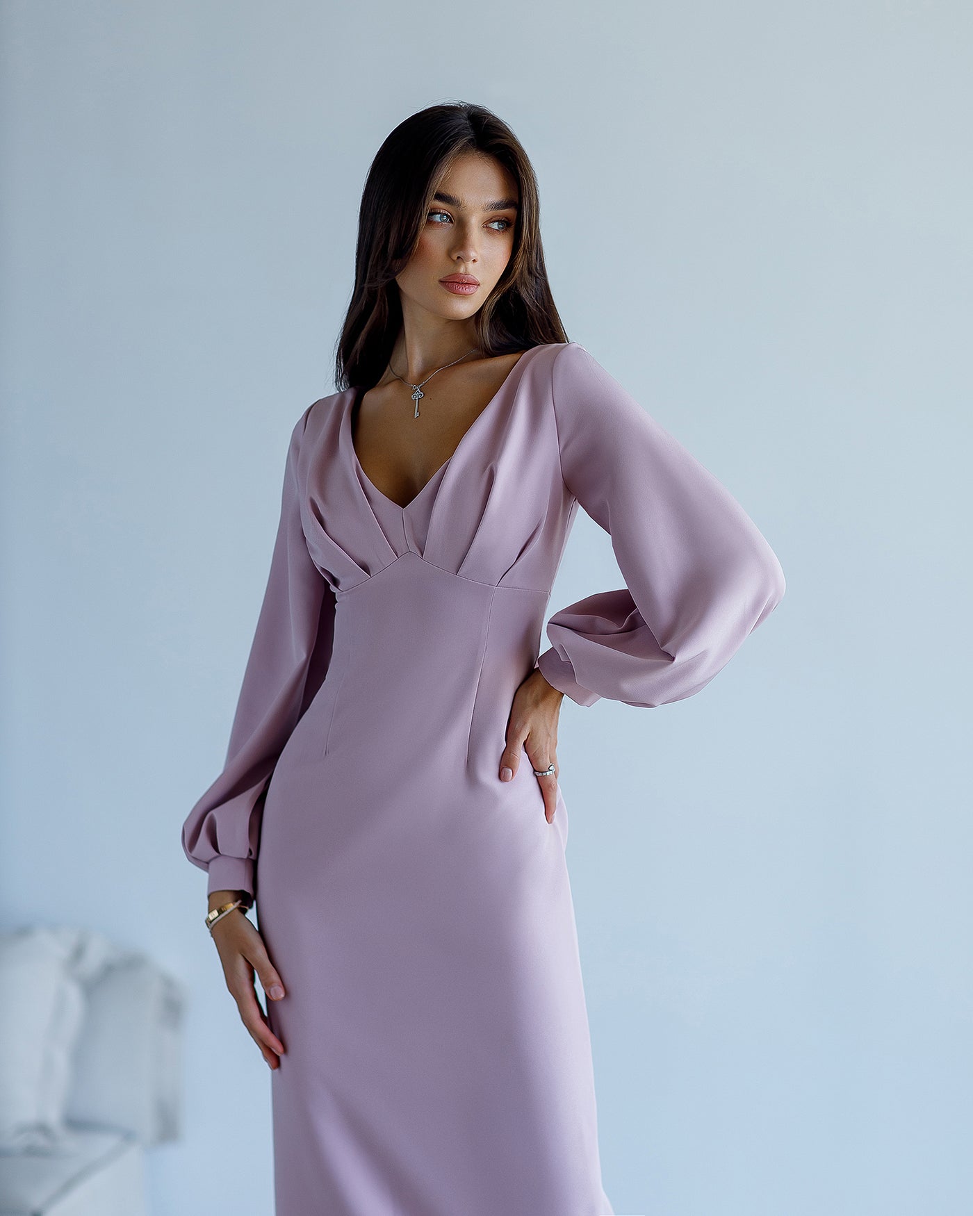 Dusty Pink V-NECK PUFF-SLEEVE MIDI DRESS (ARTICLE 377)