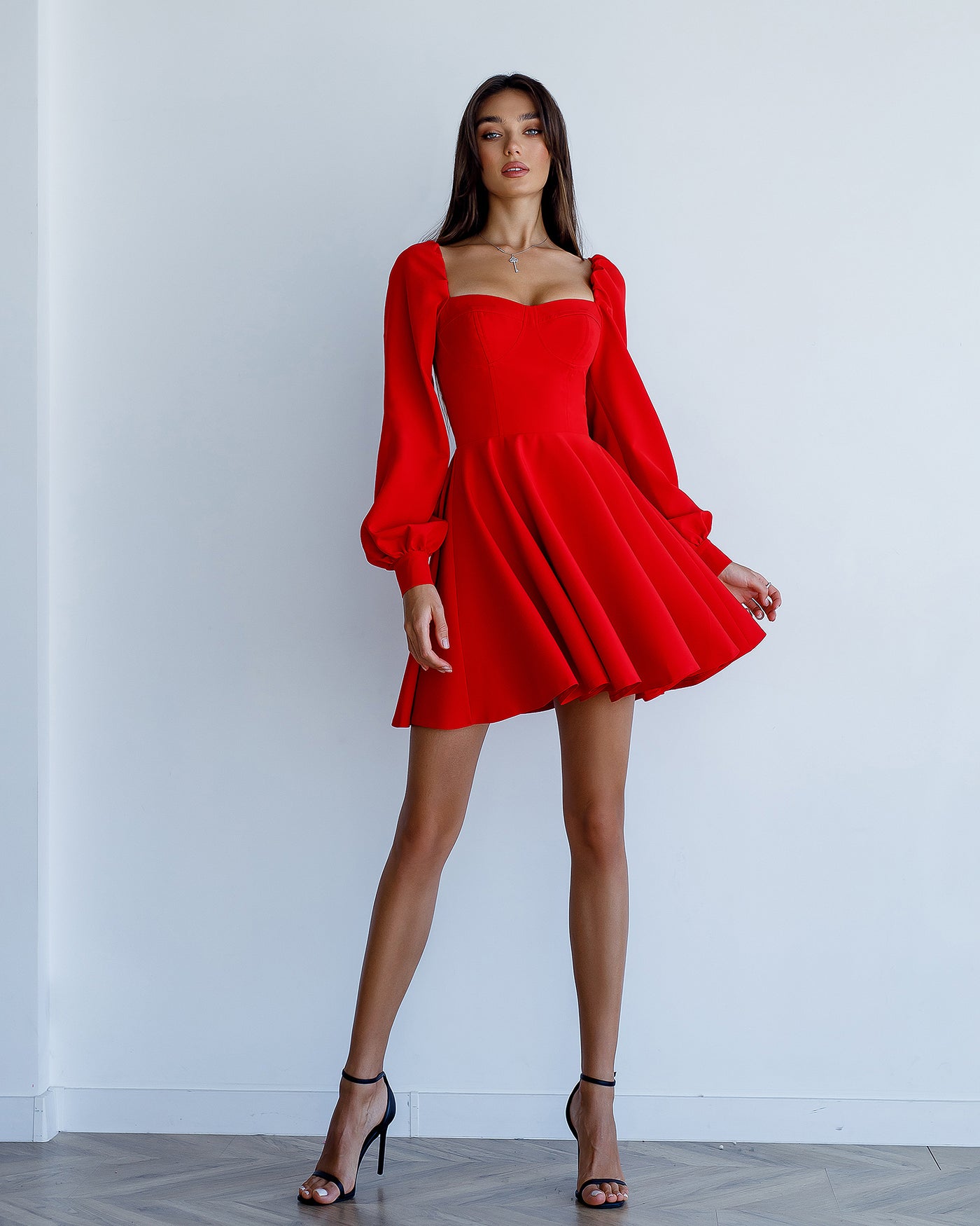 Red Backless Puff Sleeve Mini Dress (article 403)