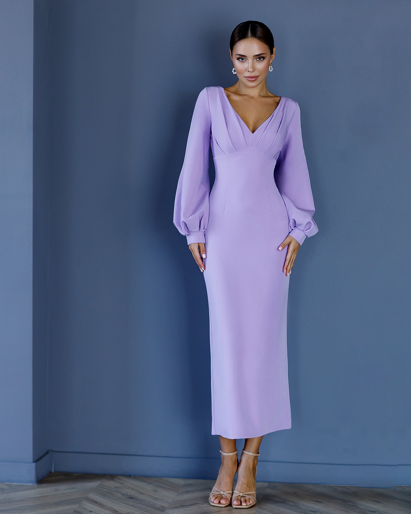 Lavender V-NECK PUFF-SLEEVE MIDI DRESS (ARTICLE 377)