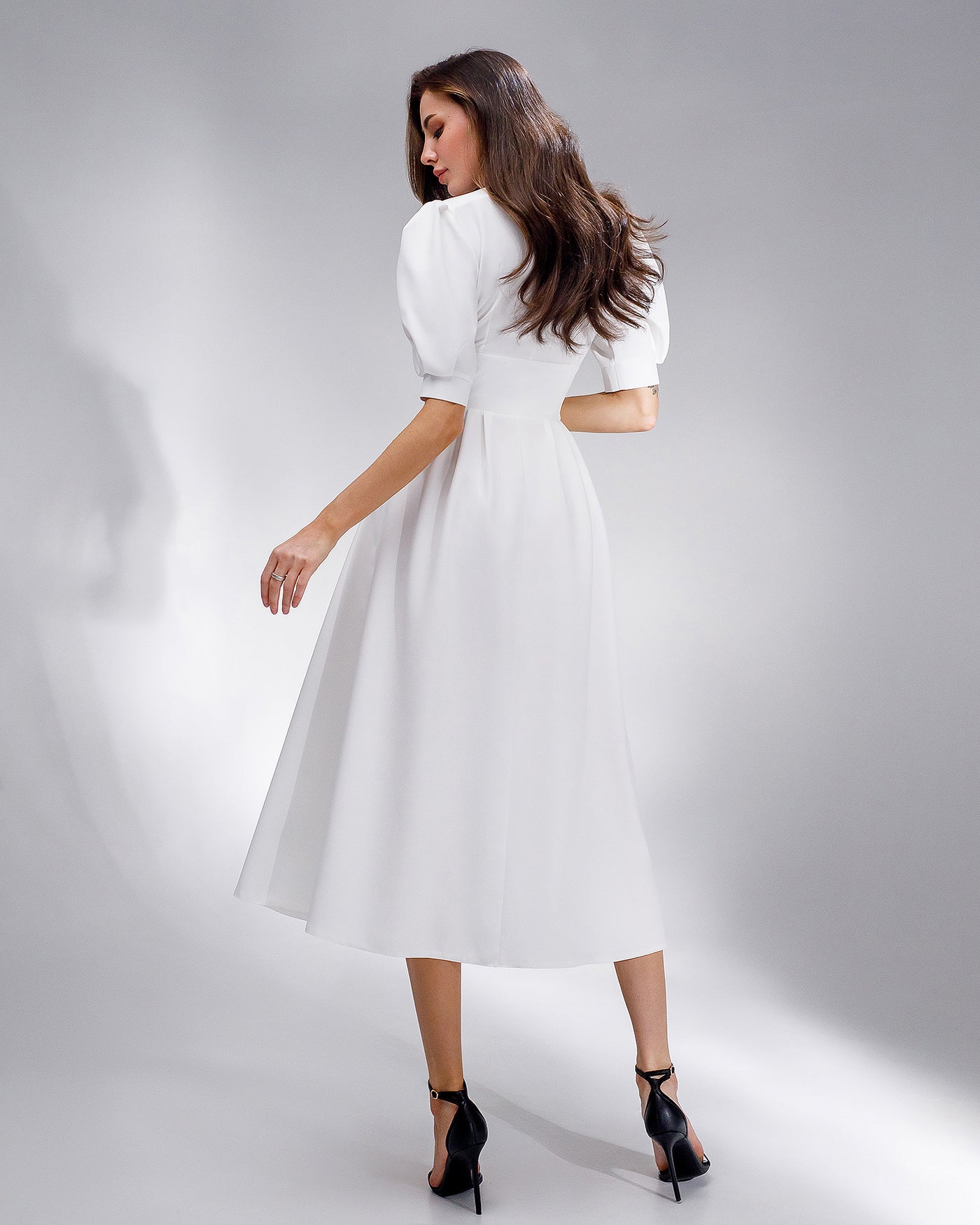 White V-NECK PUFF-SLEEVE MIDI DRESS (ARTICLE 352/1)