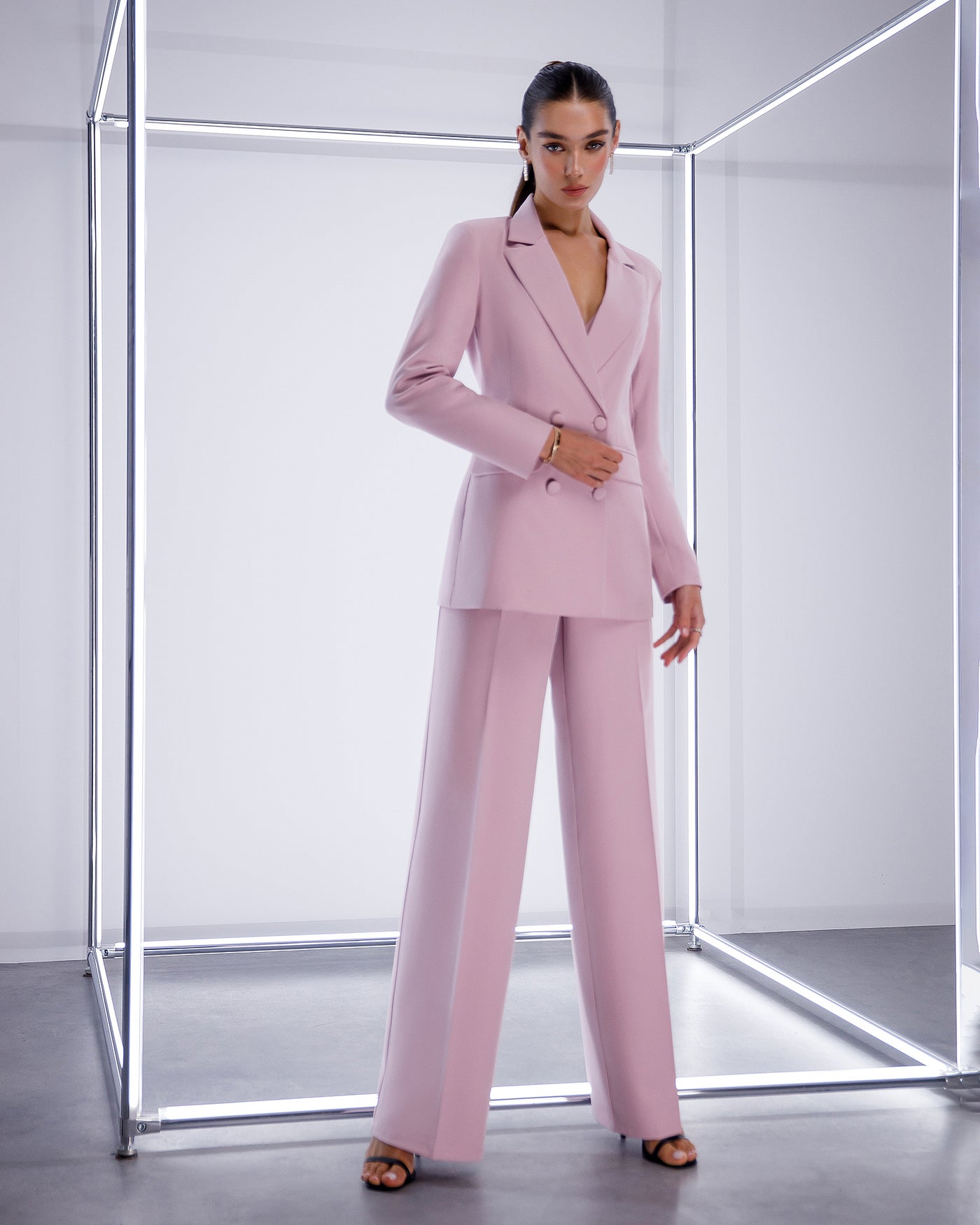 Dusty Pink DOUBLE BREASTED SUIT 3-PIECE (ARTICLE 300)