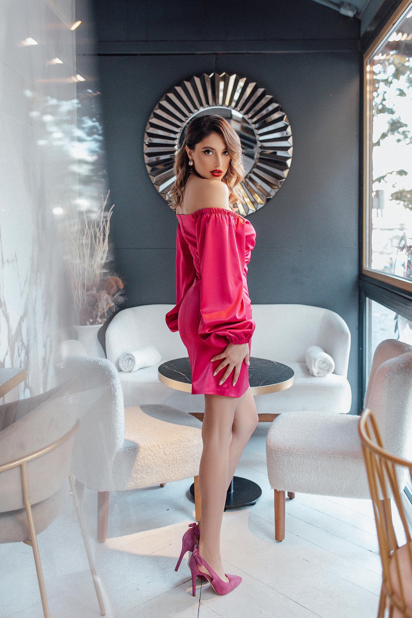 Crimson Satin Puff-Sleeve Mini Dress (article 257/1)