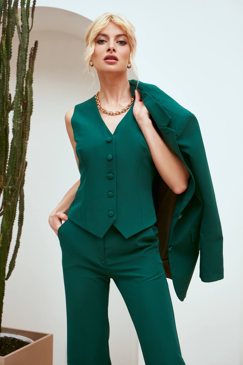 Emerald REGULAR-FIT 3-PIECE SUIT (ARTICLE 402)