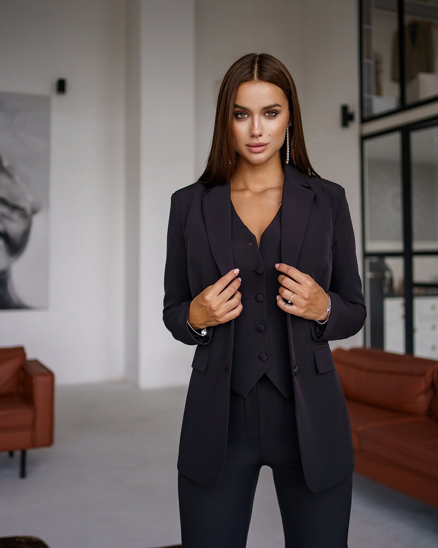 Black REGULAR-FIT 3-PIECE SUIT (ARTICLE 402)