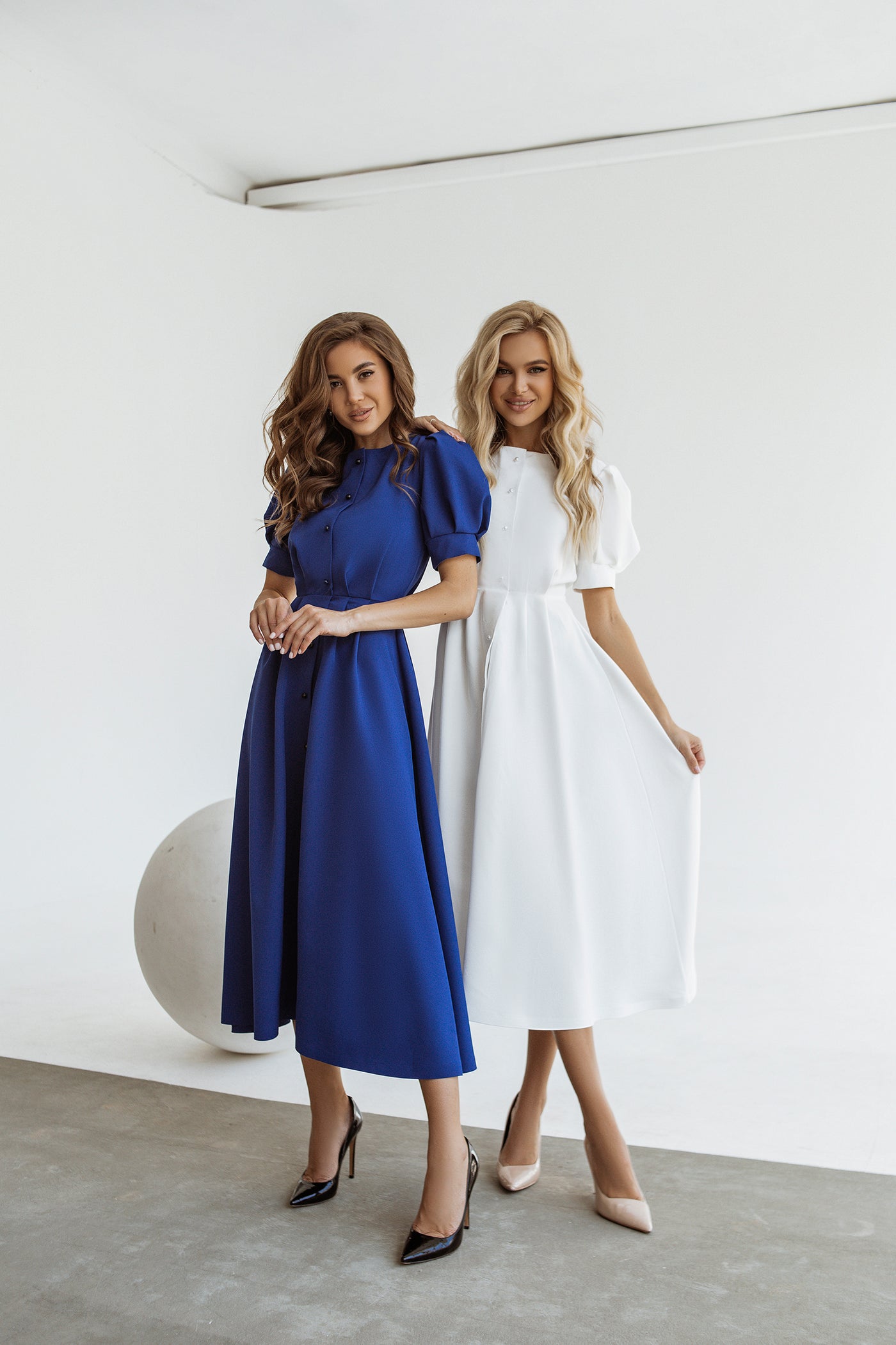 Blue FITTED PUFF-SLEEVE MIDI DRESS (ARTICLE C390)