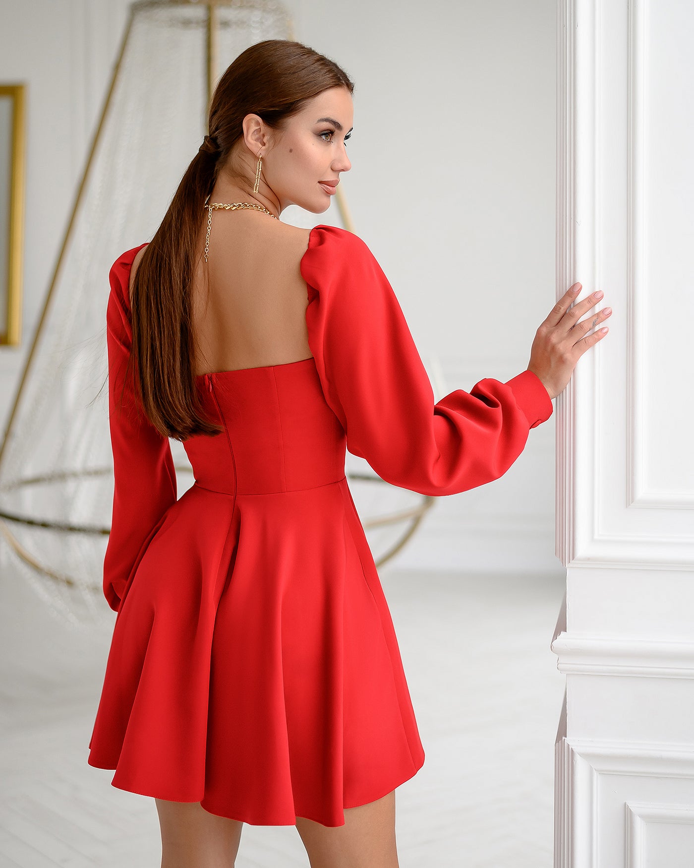 Red Backless Puff Sleeve Mini Dress (article 403)