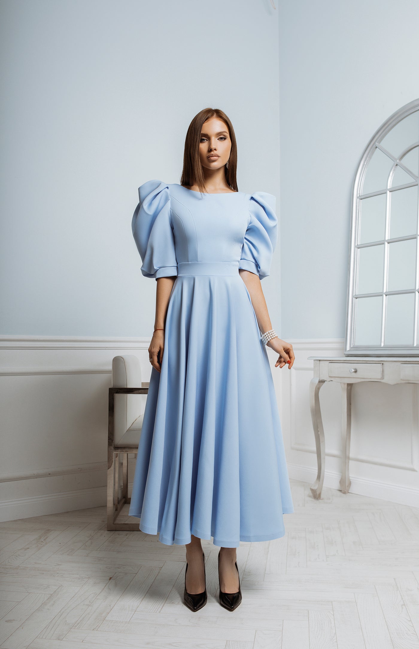 Sky-blue BACKLESS PUFF-SLEEVE MIDI DRESS (ARTICLE C383)