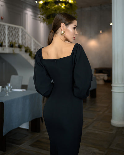 Black Puff-Sleeve Maxi Dress (article 256)