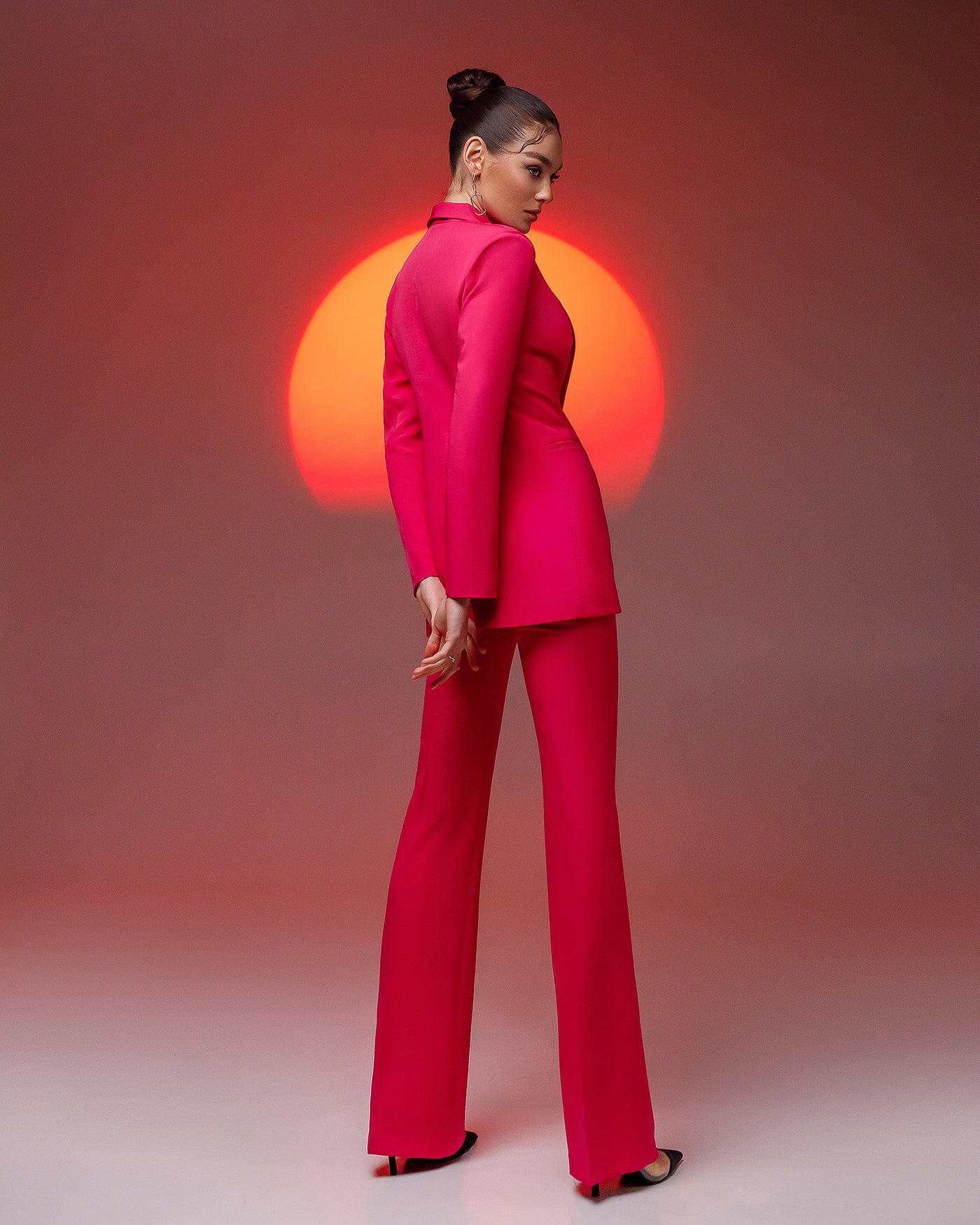 Crimson Shawl Lapel Suit 2-Piece (article 314)