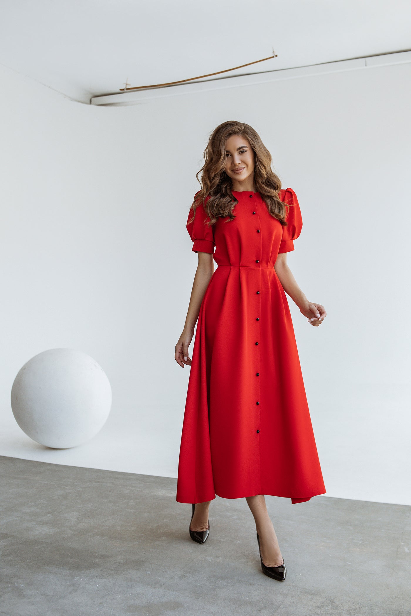 Red FITTED PUFF-SLEEVE MIDI DRESS (ARTICLE C390)