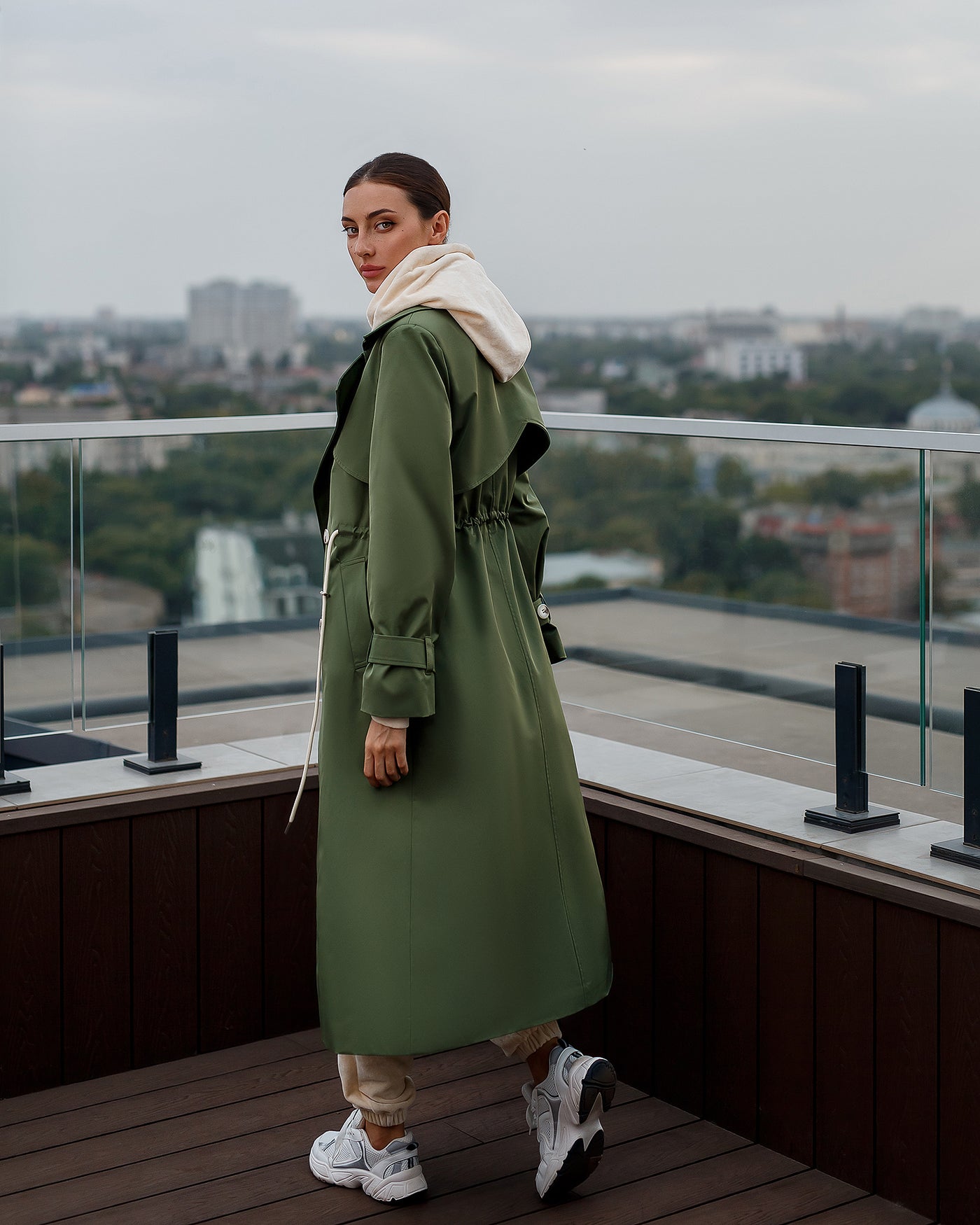 Green Lined double-breasted trench coat (article 1000)