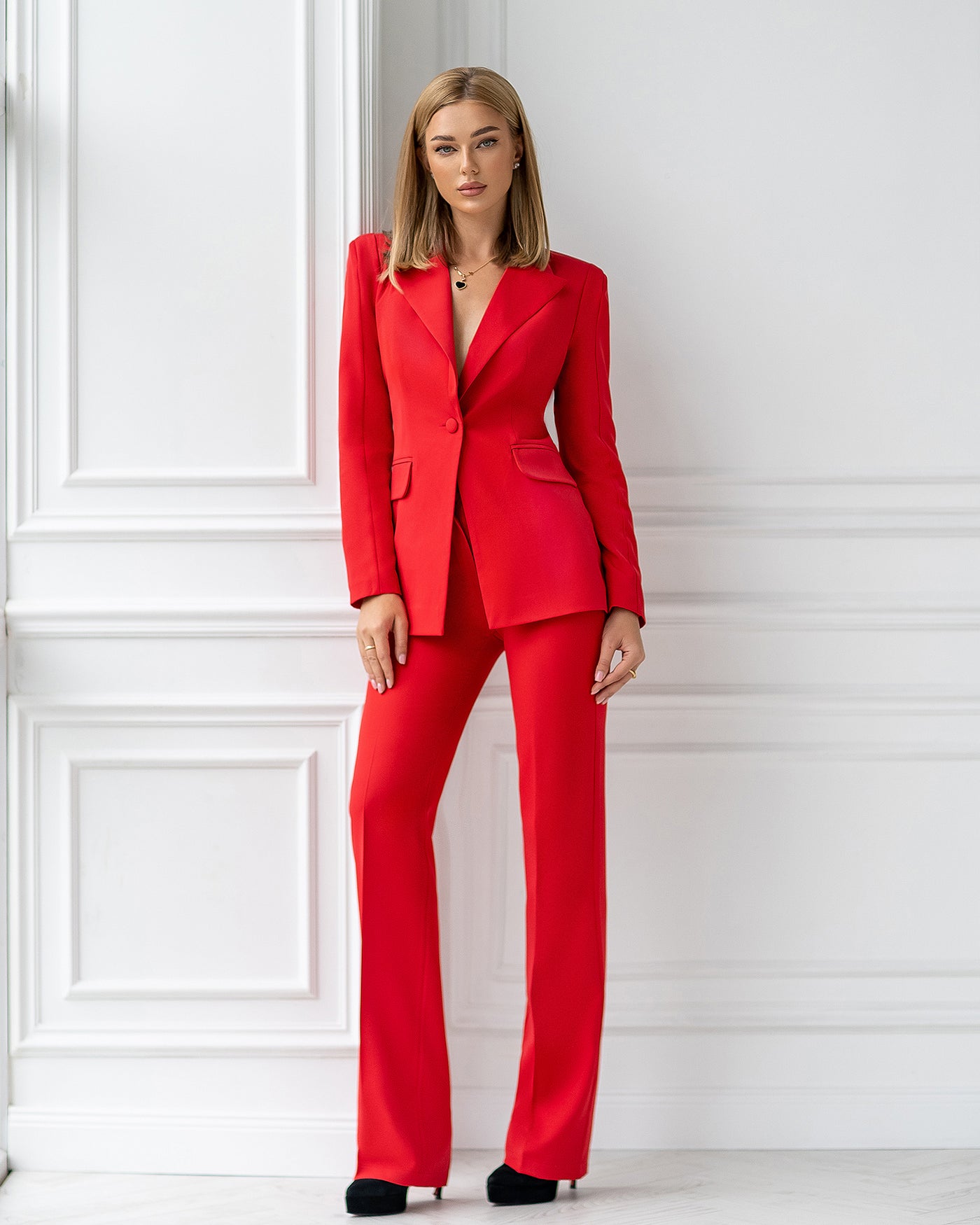 Red SINGLE-BREASTED SUIT 2-PIECE (ARTICLE 354)