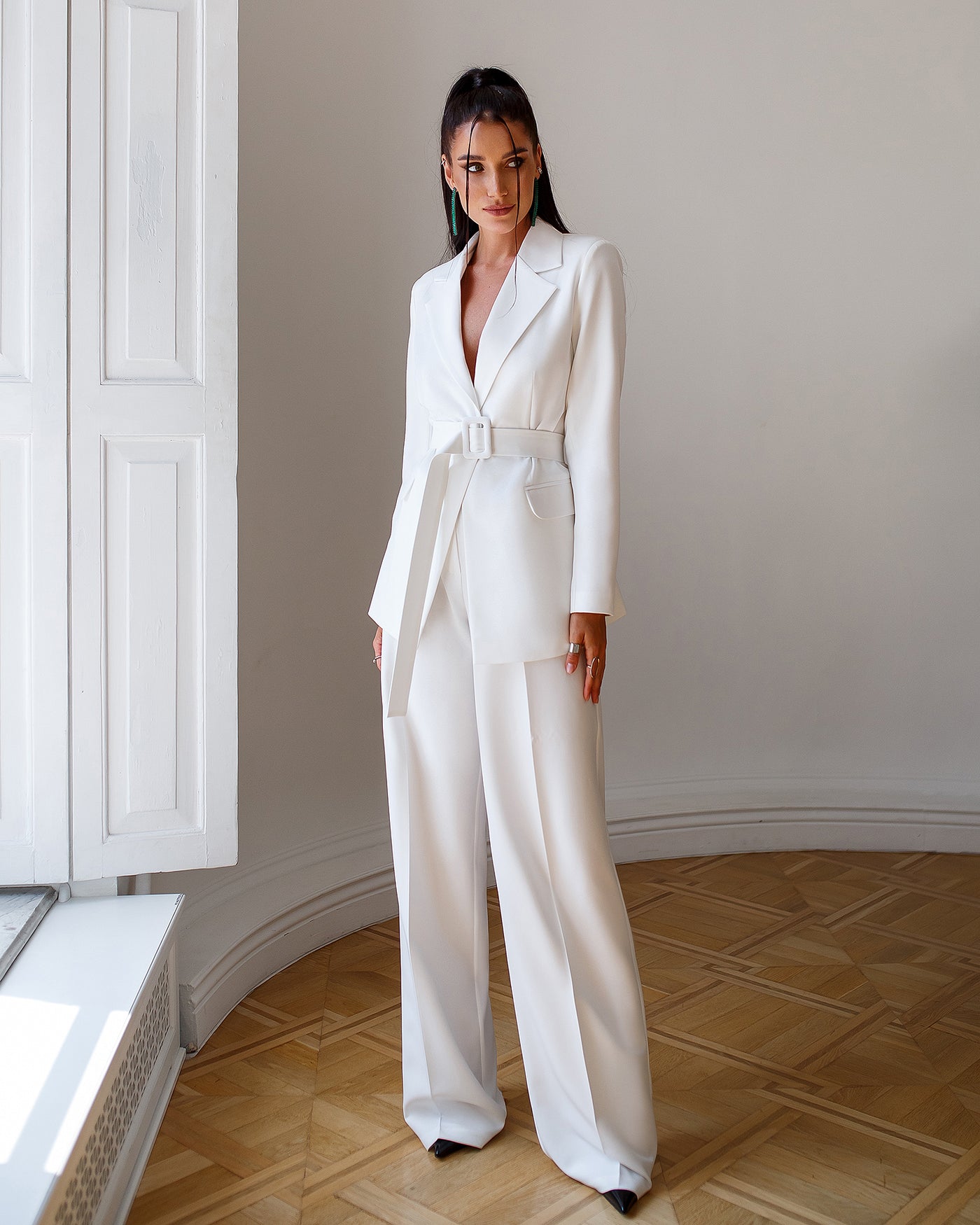 White Belted Wide-Leg Suit 2-Piece (article 030)