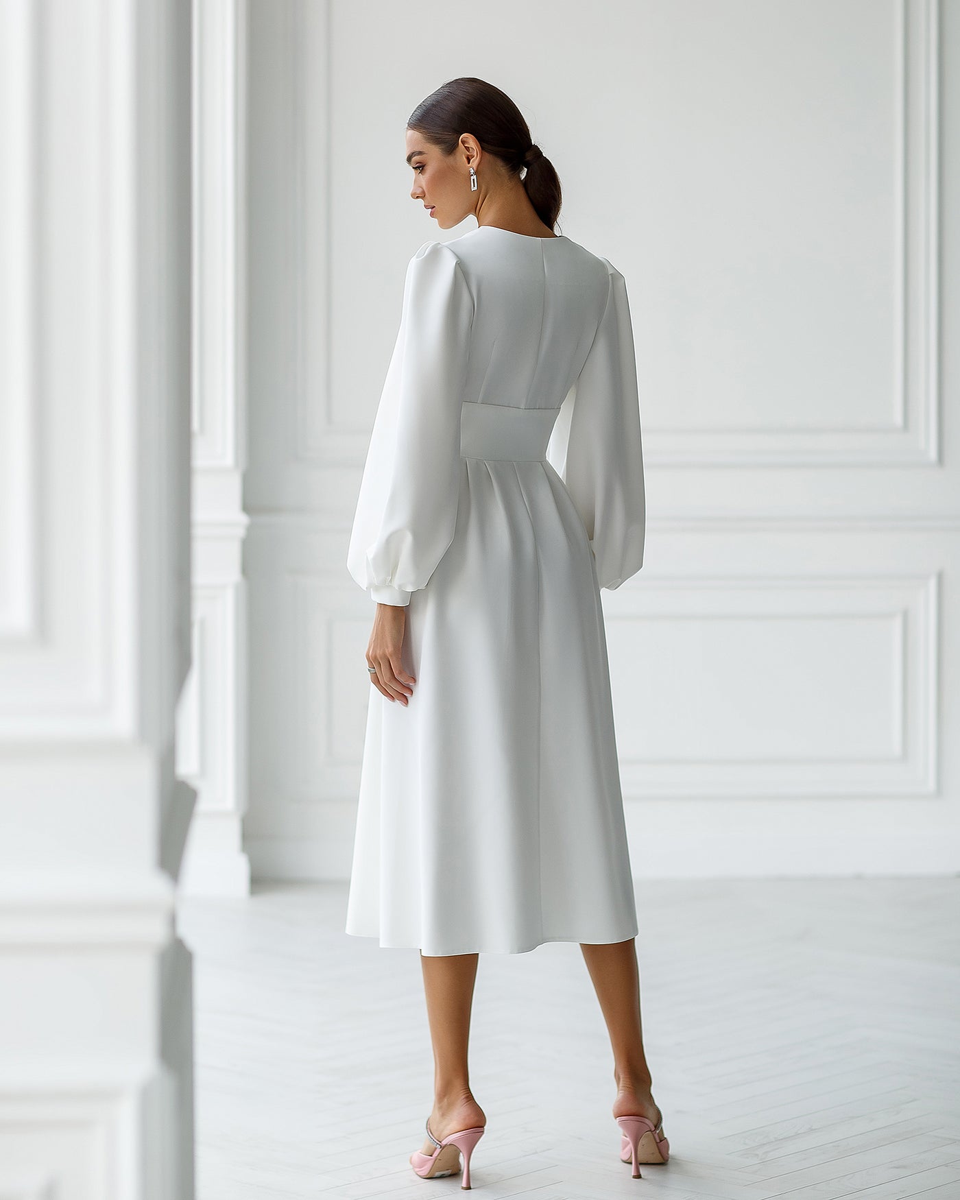 White V-NECK PUFF-SLEEVE MIDI DRESS (ARTICLE 352)