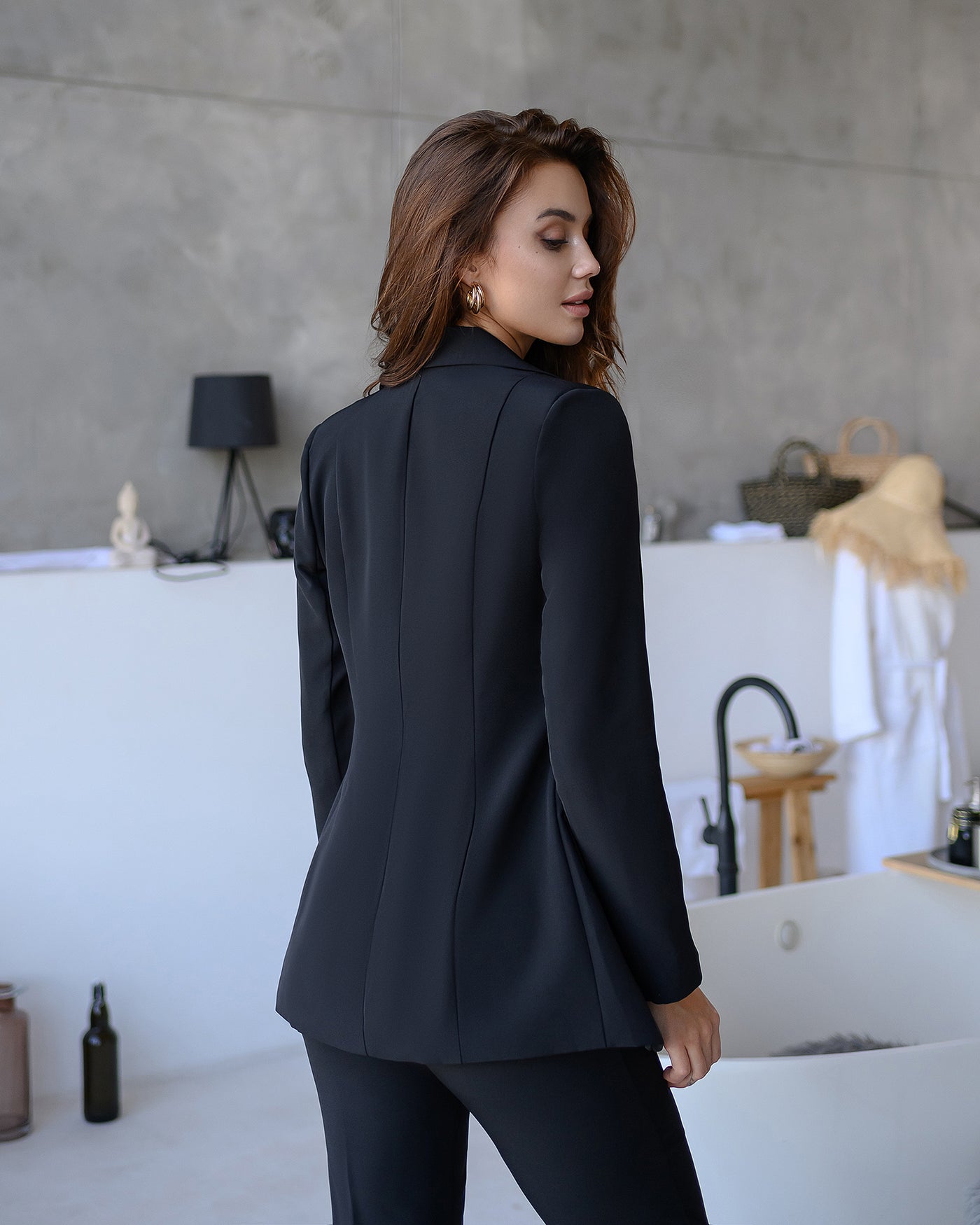 Black SINGLE-BREASTED SUIT 2-PIECE (article 400)