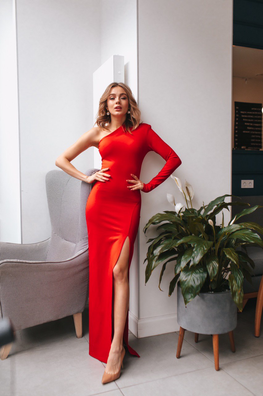 Red One-Shoulder Maxi Dress (article 262)