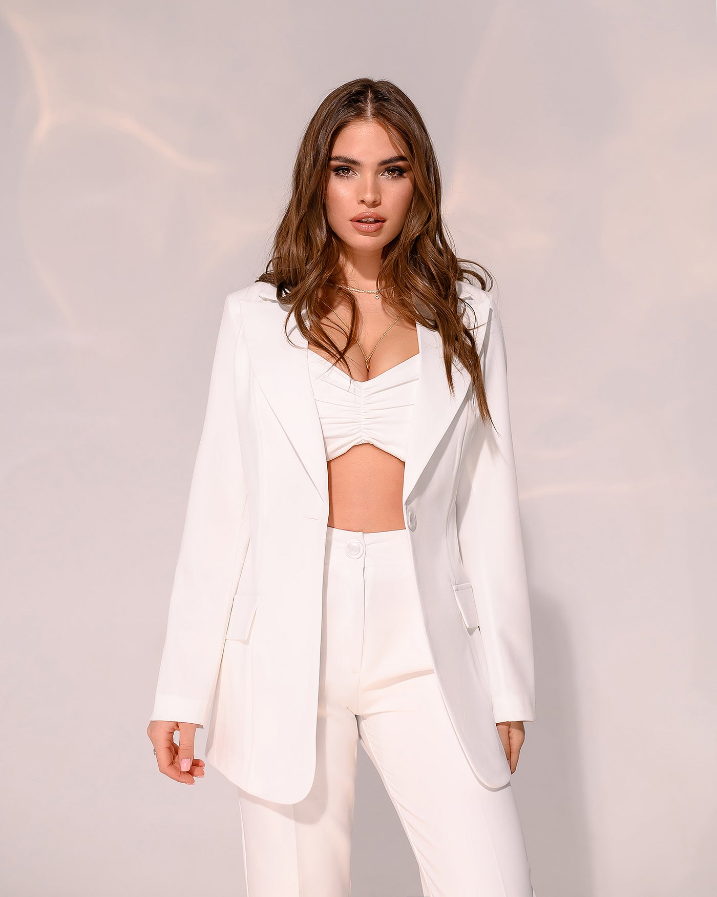 White REGULAR-FIT 3-PIECE SUIT (ARTICLE 012)